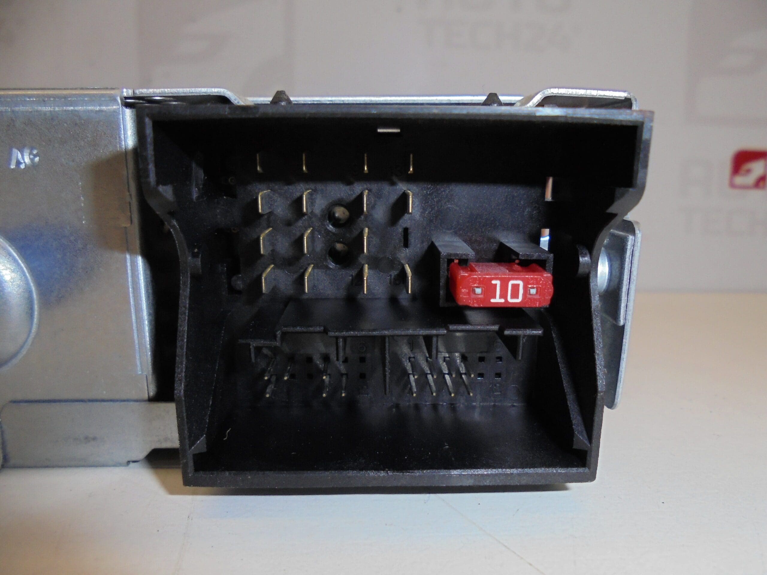 CD Autoradio Continental RD4N2M Peugeot 308 96660458XH 6574QT