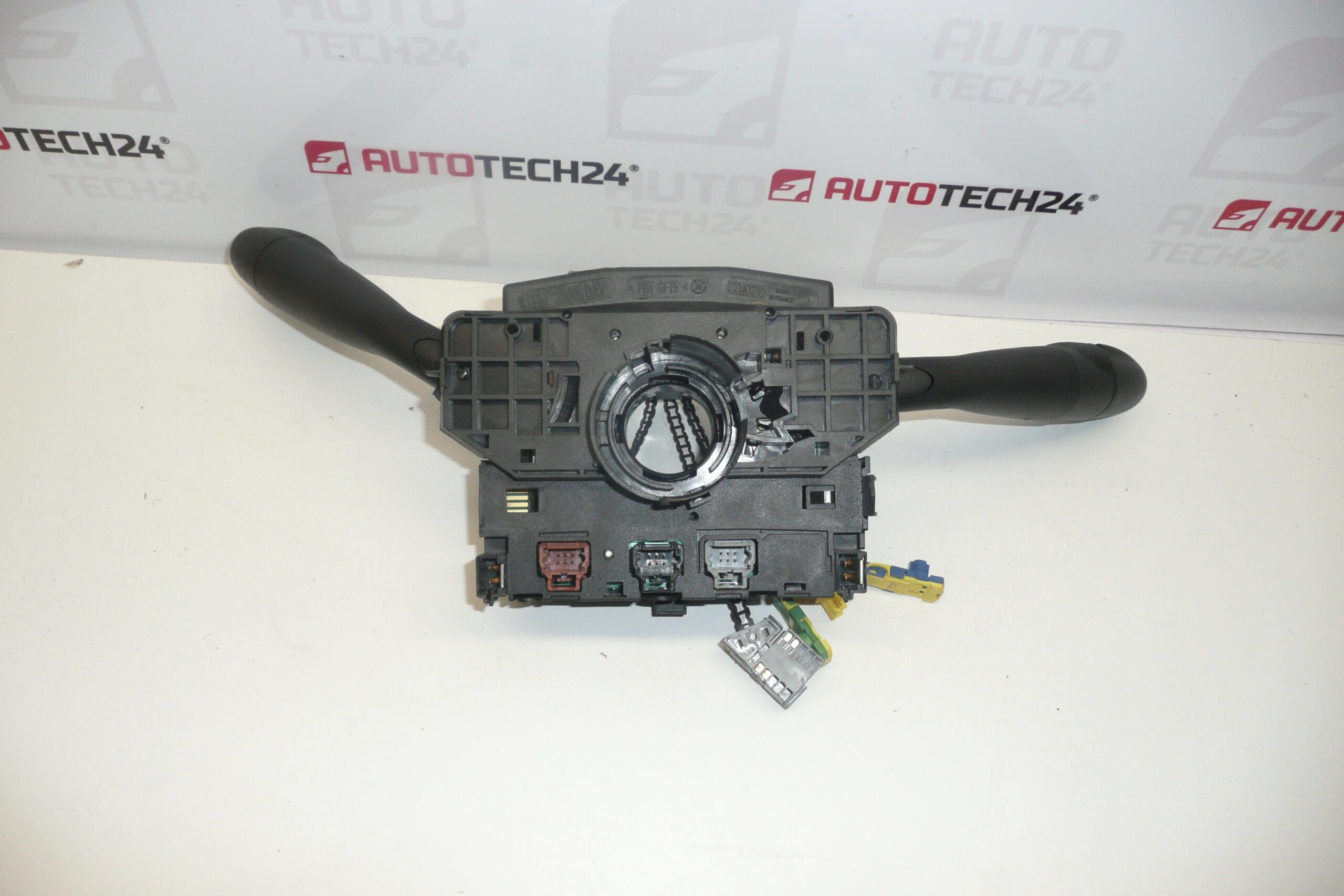 Treiber Peugeot 206 307 96466658XT 6239L5