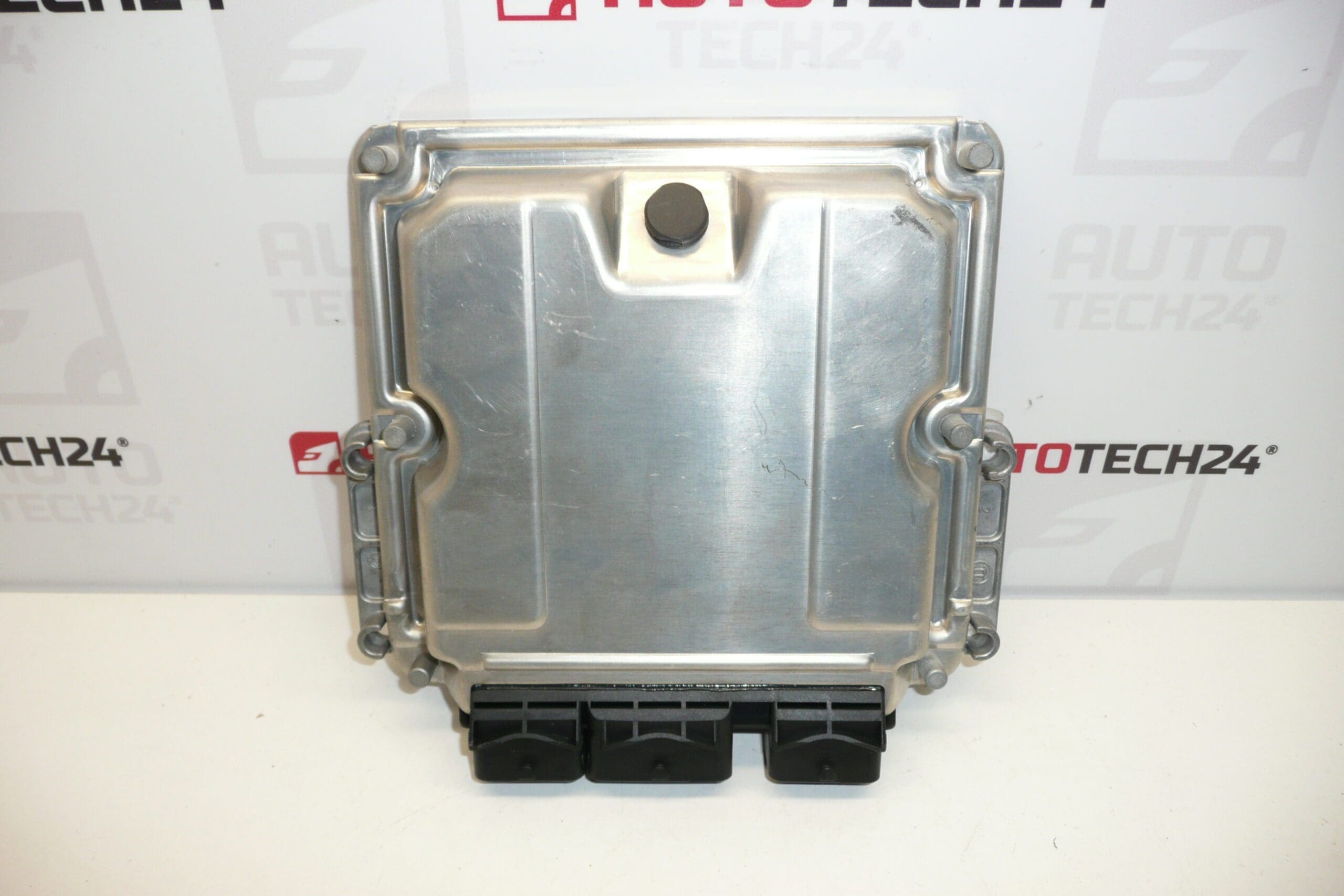 Steuergerät Bosch EDC15C2 0281010808 2.0 HDI