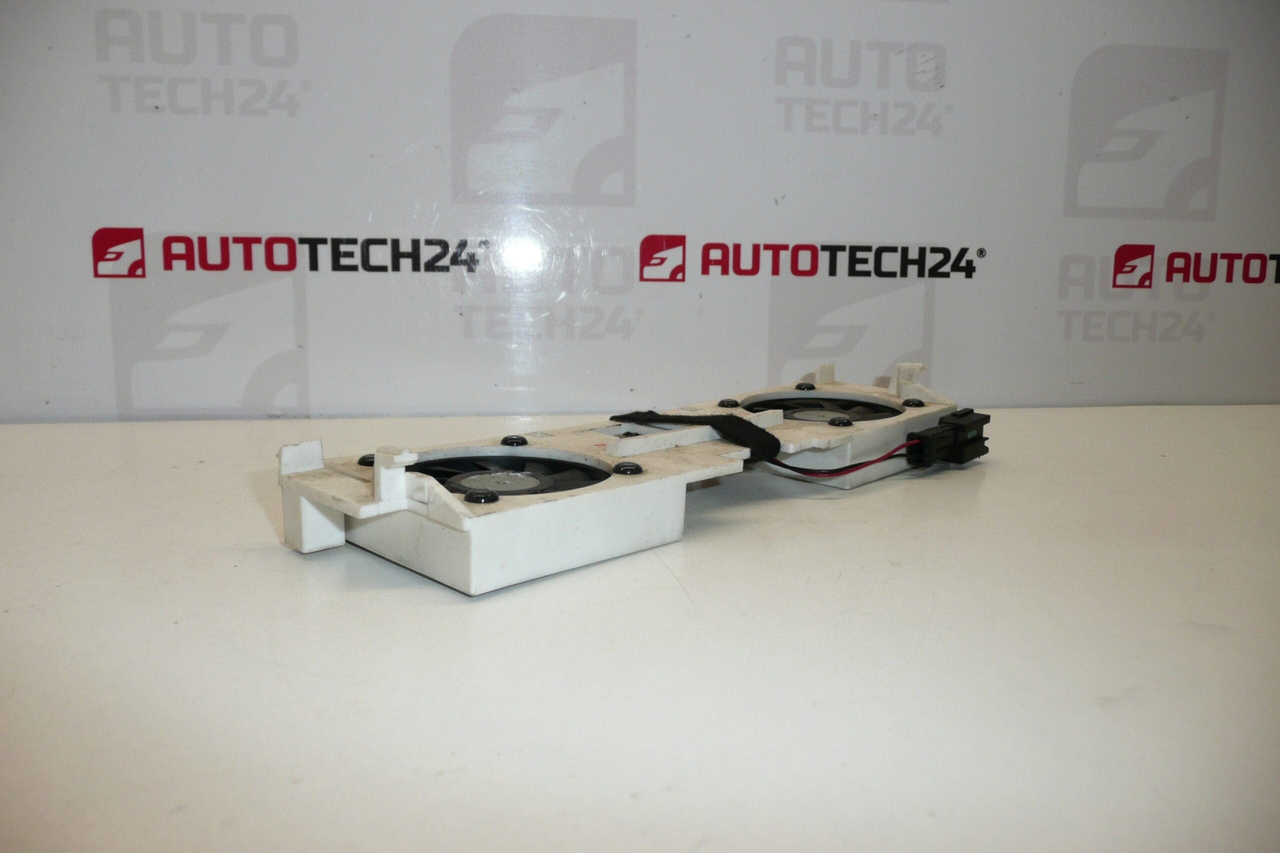 Autoradio Kühlmodul Citroën Peugeot 9654090280 9641259880 6560JN