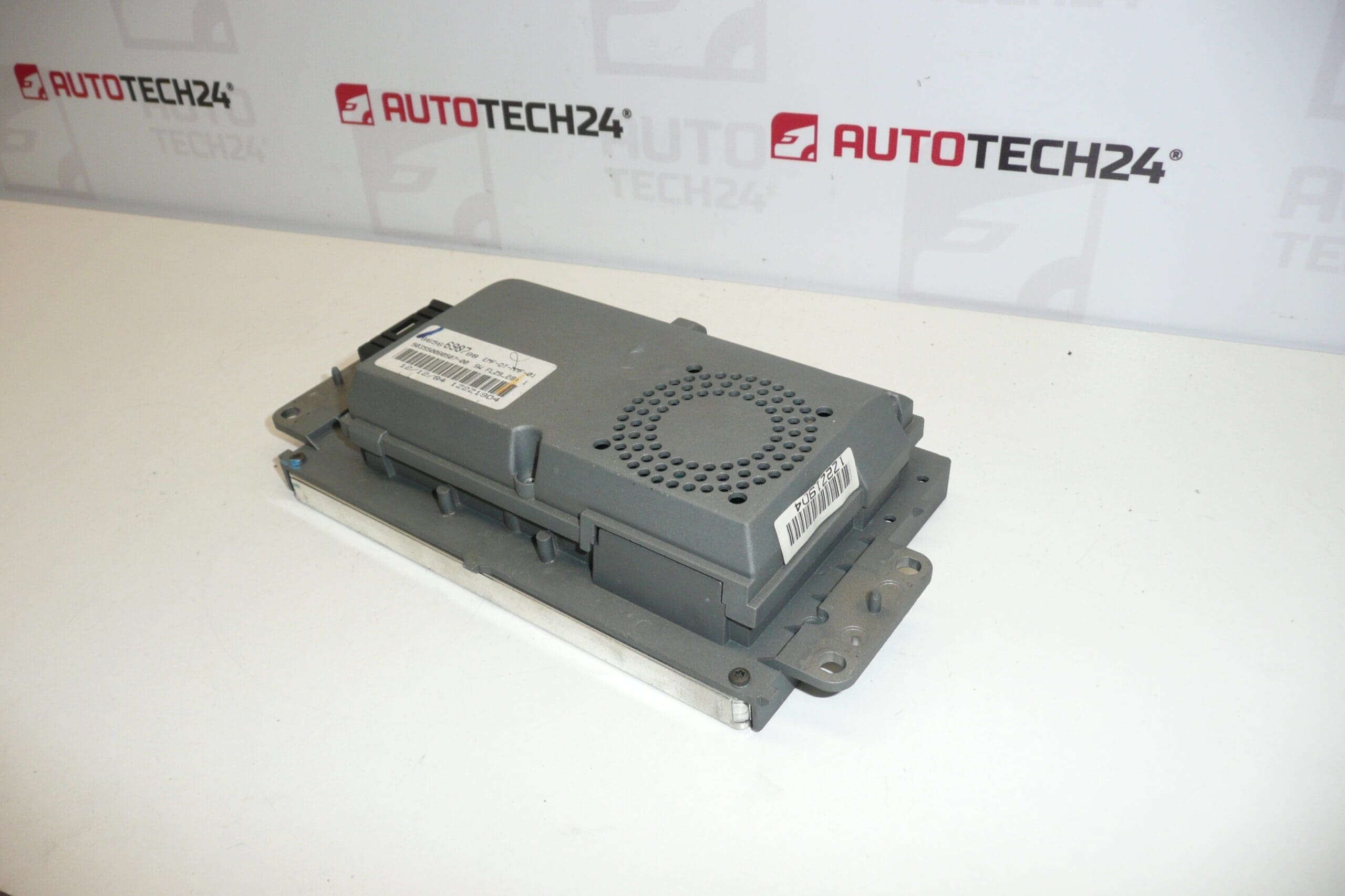 Anzeige NAVIGATION Peugeot 407 9656690780 6563YT