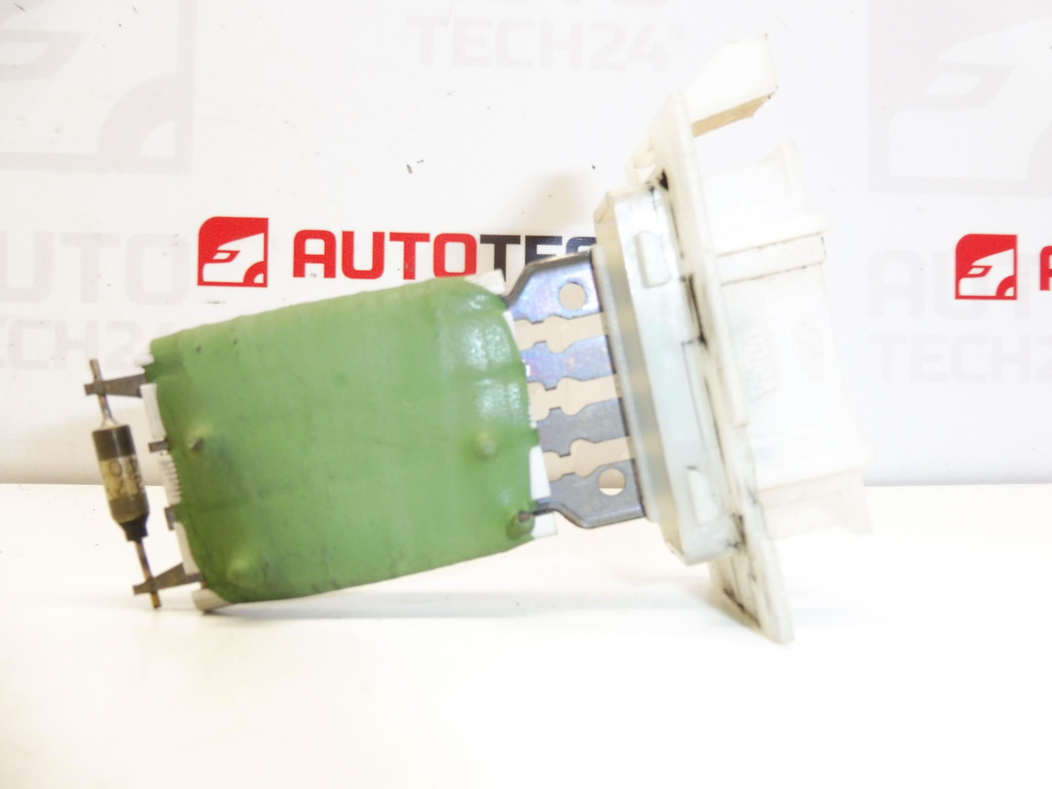 Citroën Peugeot 6441V8 Lüfterregler