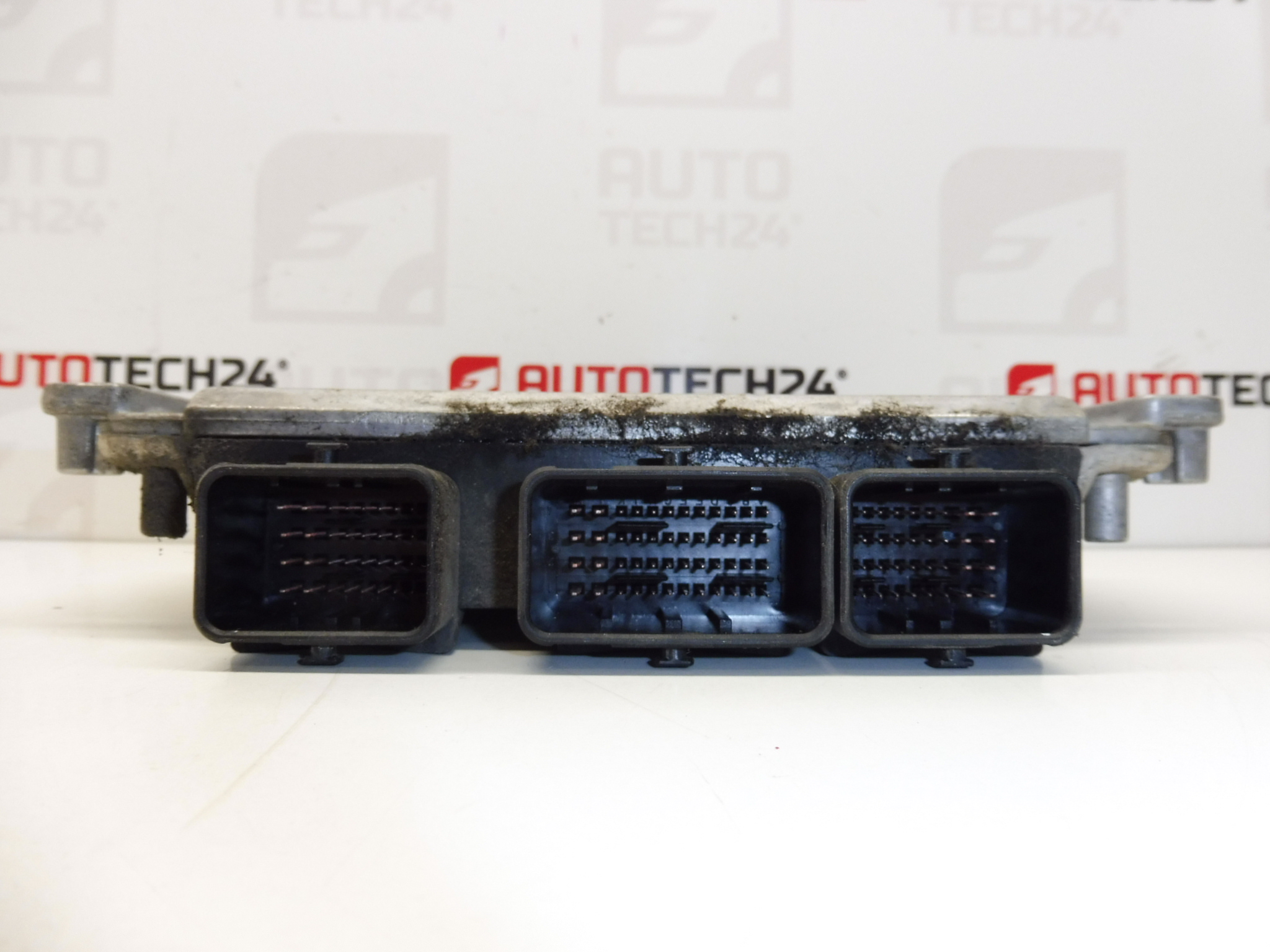 Steuergerät Bosch EDC15C2 2.2 HDI 0281011779 9659520280