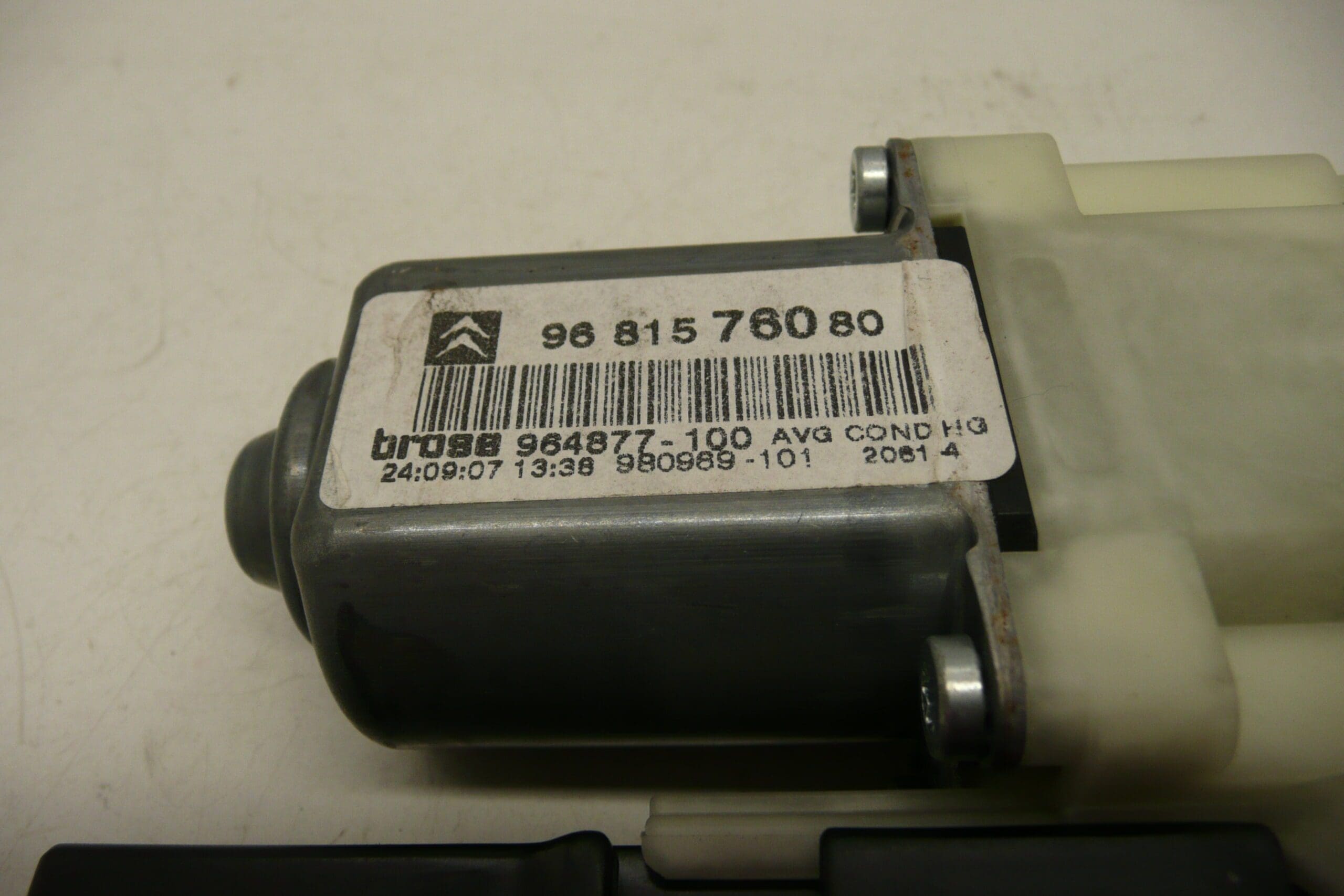 Citroën C4 Fensterhebermotor links 9681576080 9222AY