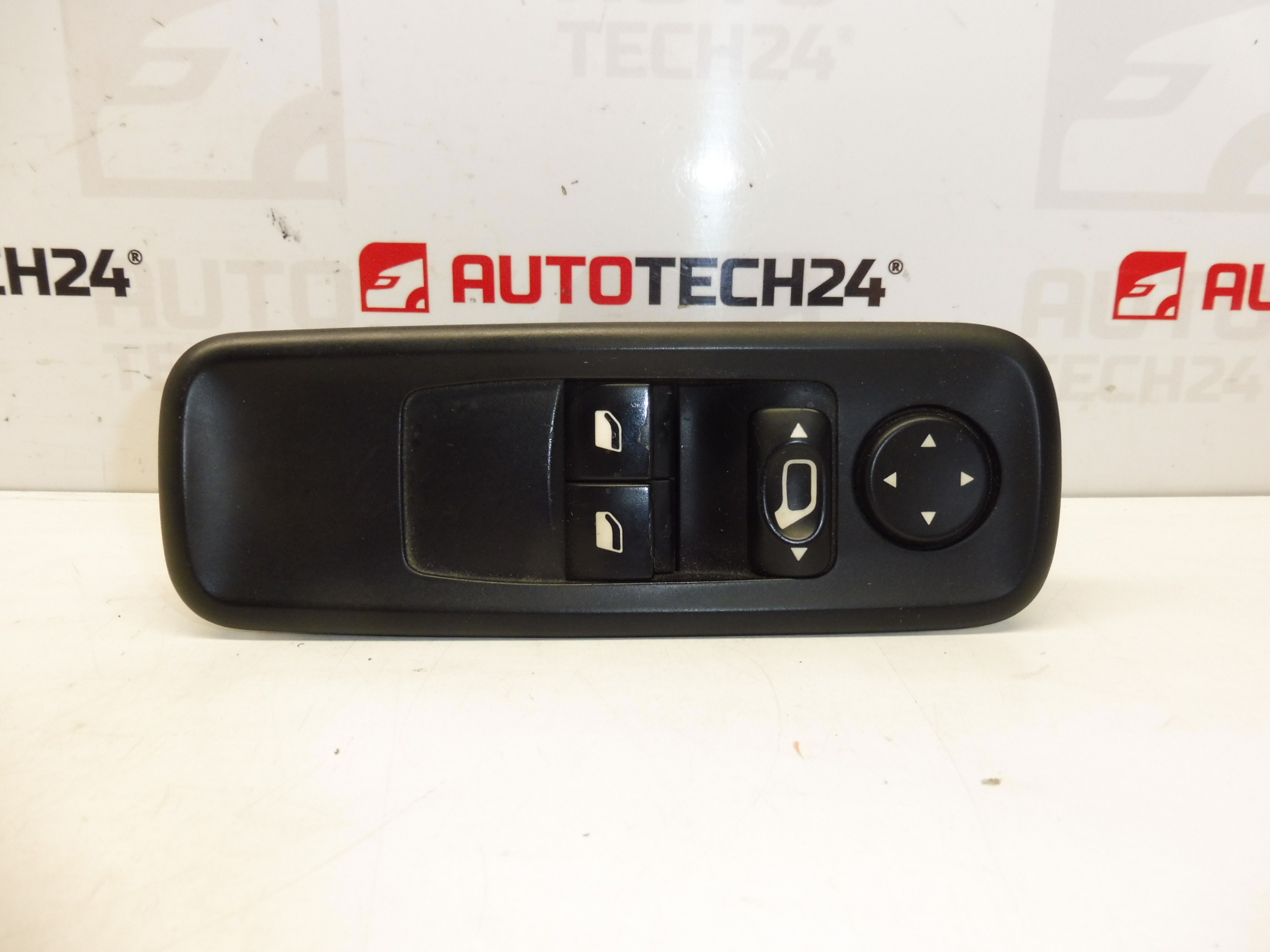 Fahrer Citroën C8 Peugeot 807 14996350XT 6554RV