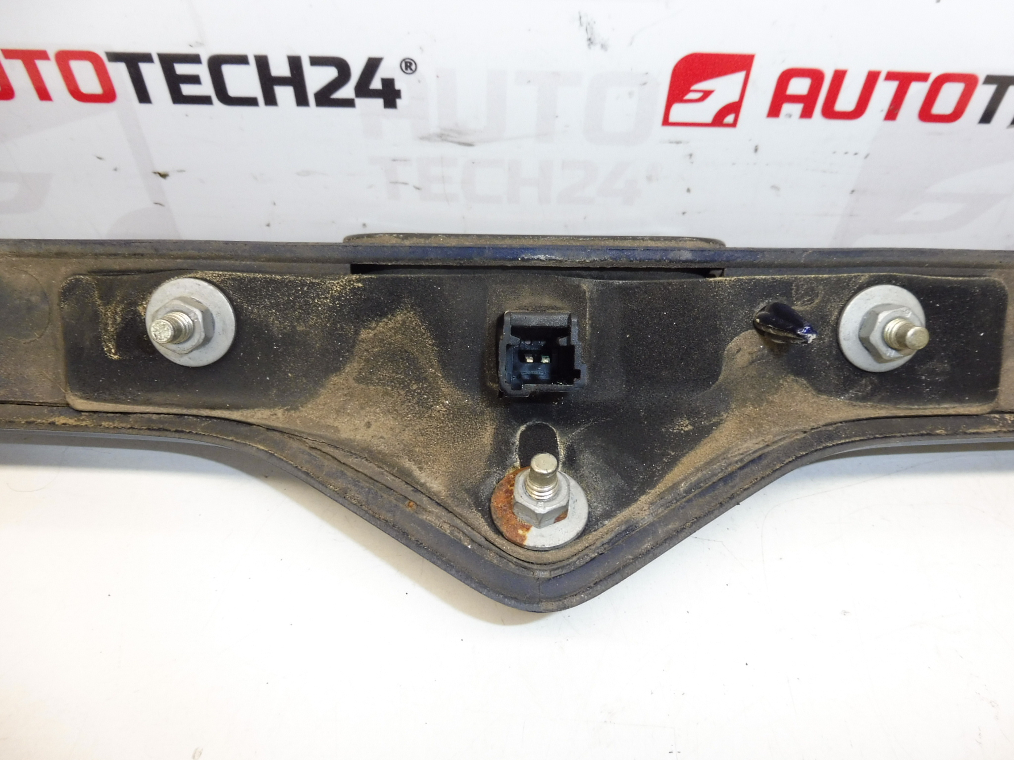 Heckklappengriff Citroën Xsara II Kombi KPUC 9636077177 8742A6