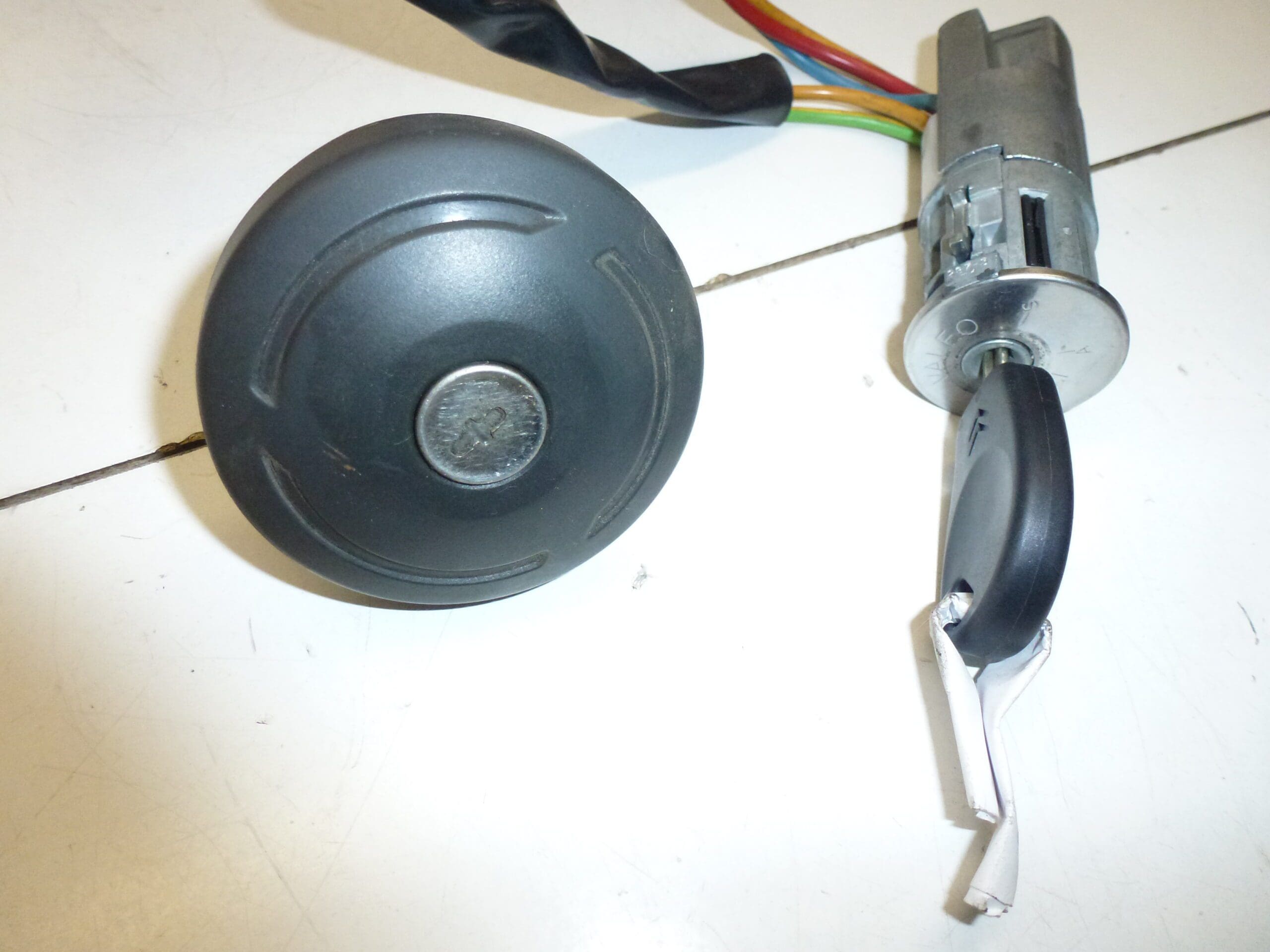 Schaltkasten mit einem Schlüssel Citroën Xsara Picasso 4162HK