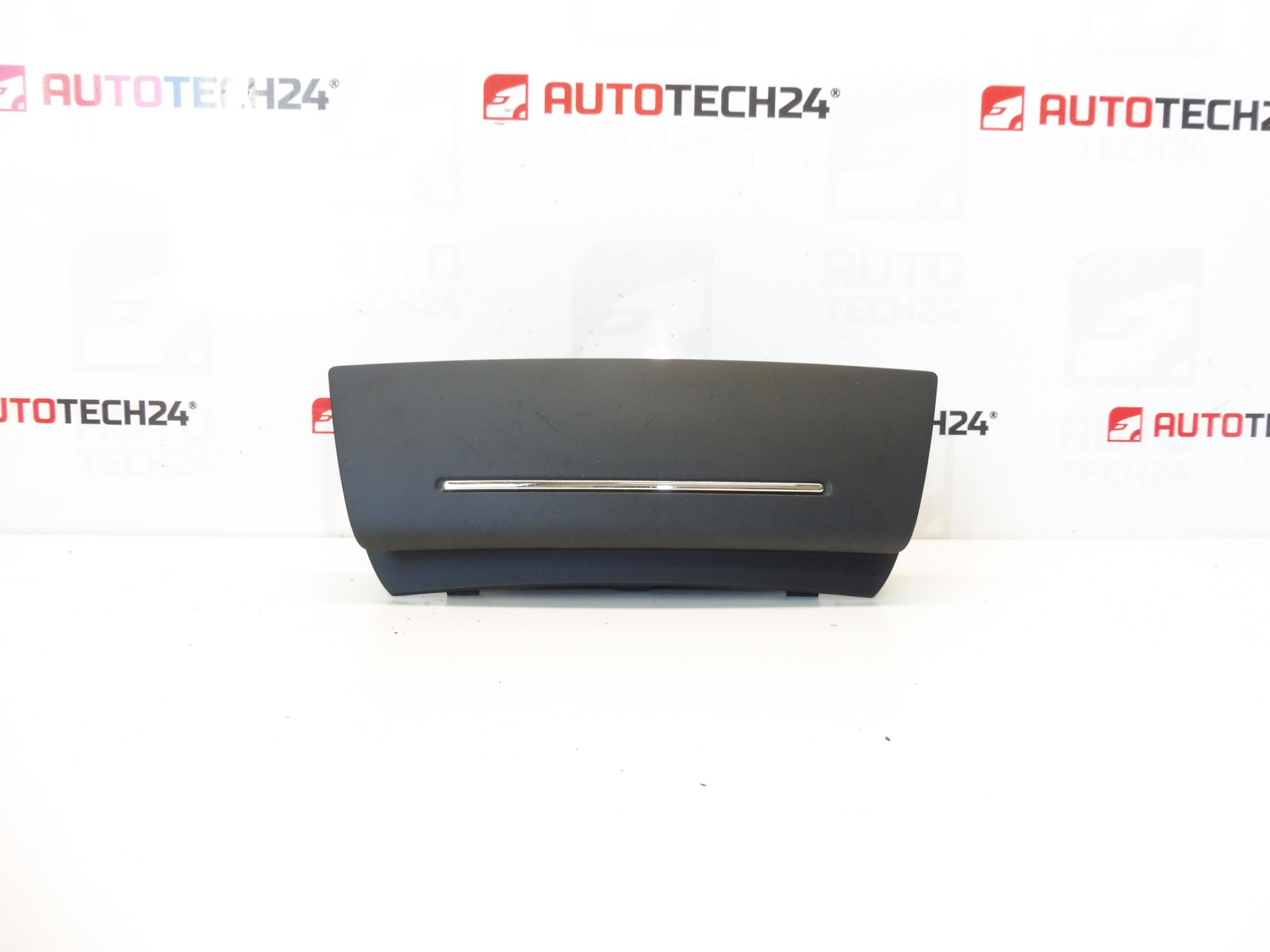 Zentrale Aufbewahrungsbox Citroën C5 X7 9682460077 7589YQ 7591GR