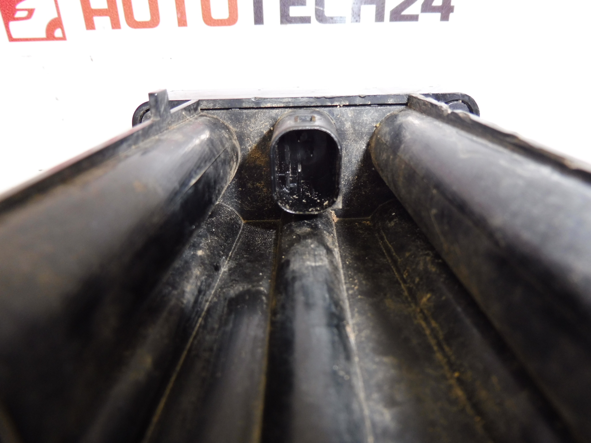 AFIL-Sensor 2 Citroën Peugeot 9663116280 6590W1