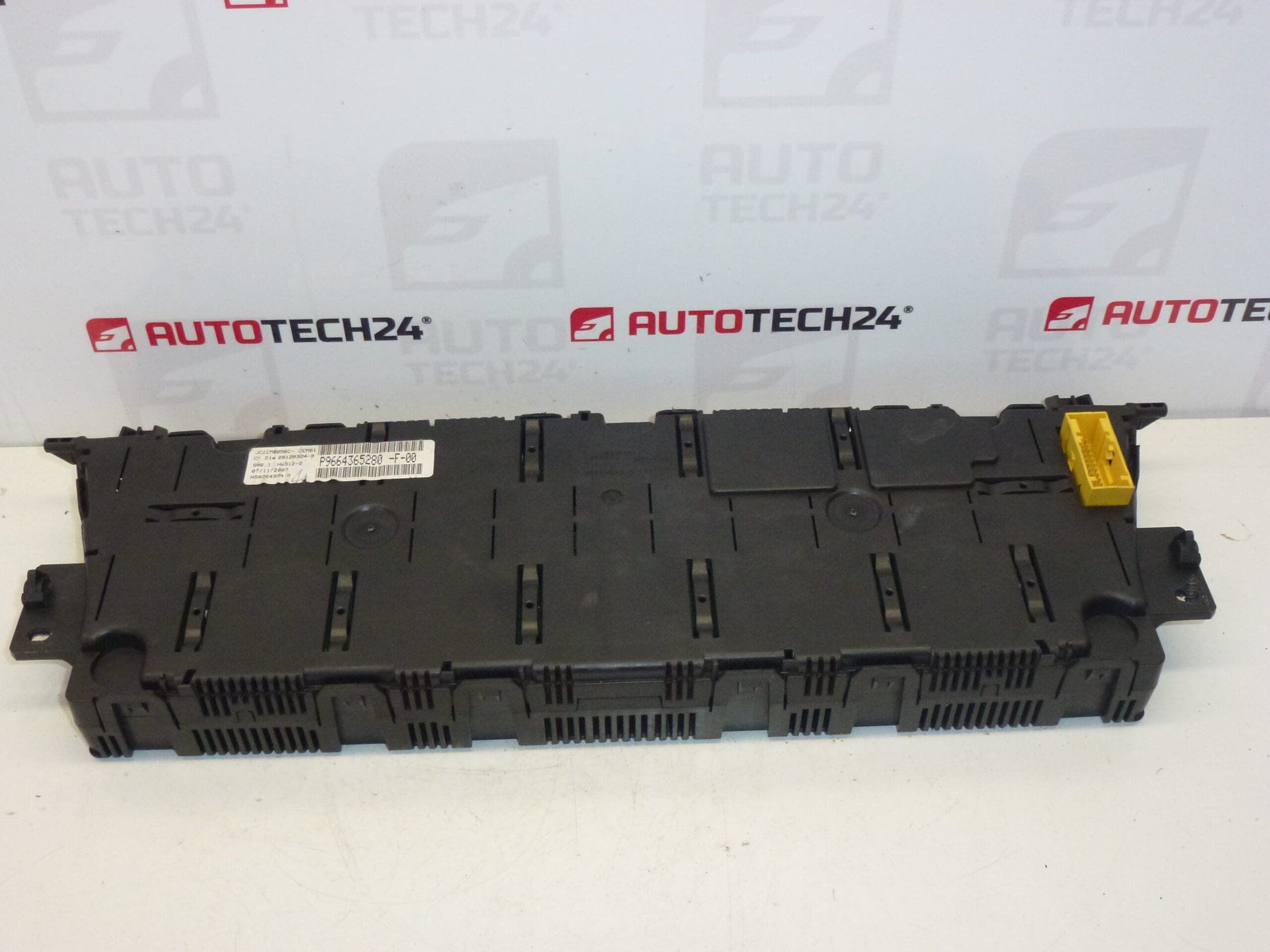 Tachometer CITROEN C4 PICASSO Kilometerstand 360 Tausend km 9664365280-F-00