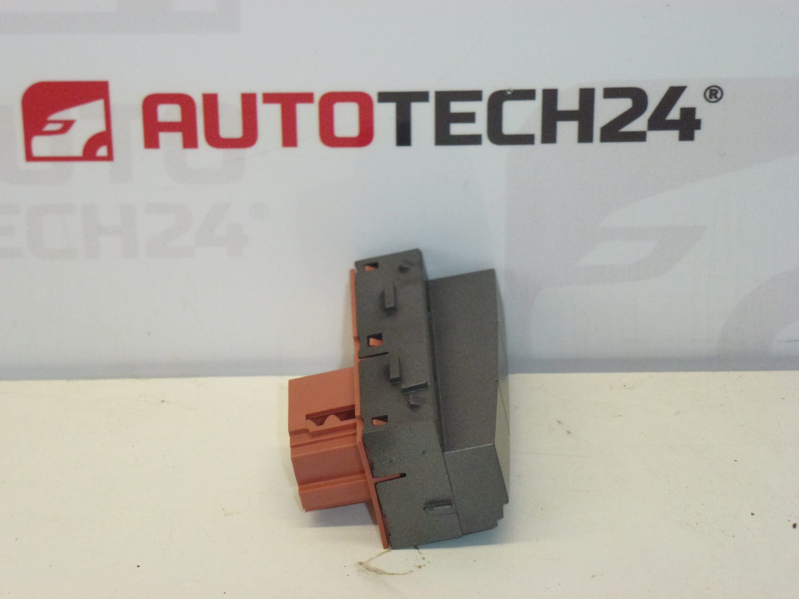 Stecker Citroën C5 II 96470291YW