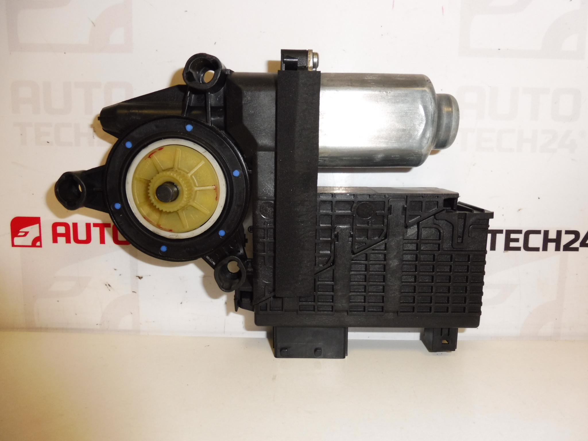 Fenstermotor vorne links Citroën C4 Picasso 9682495880 9221CZ