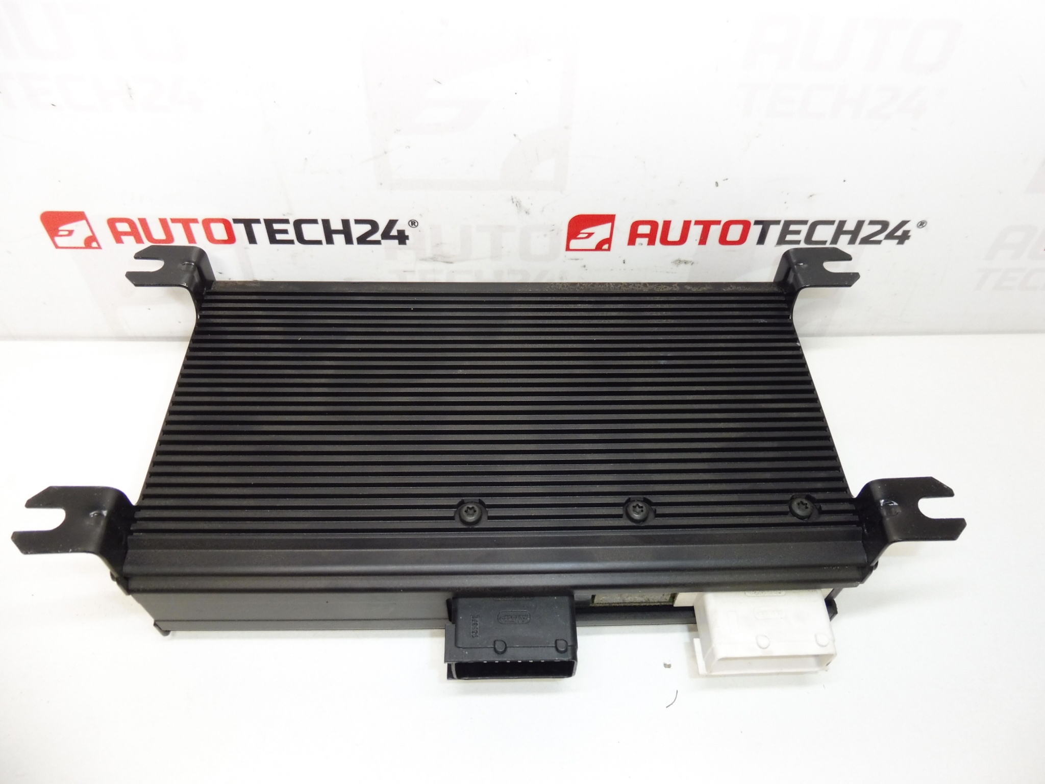 Verstärker JBL Citroën Peugeot 9651623780