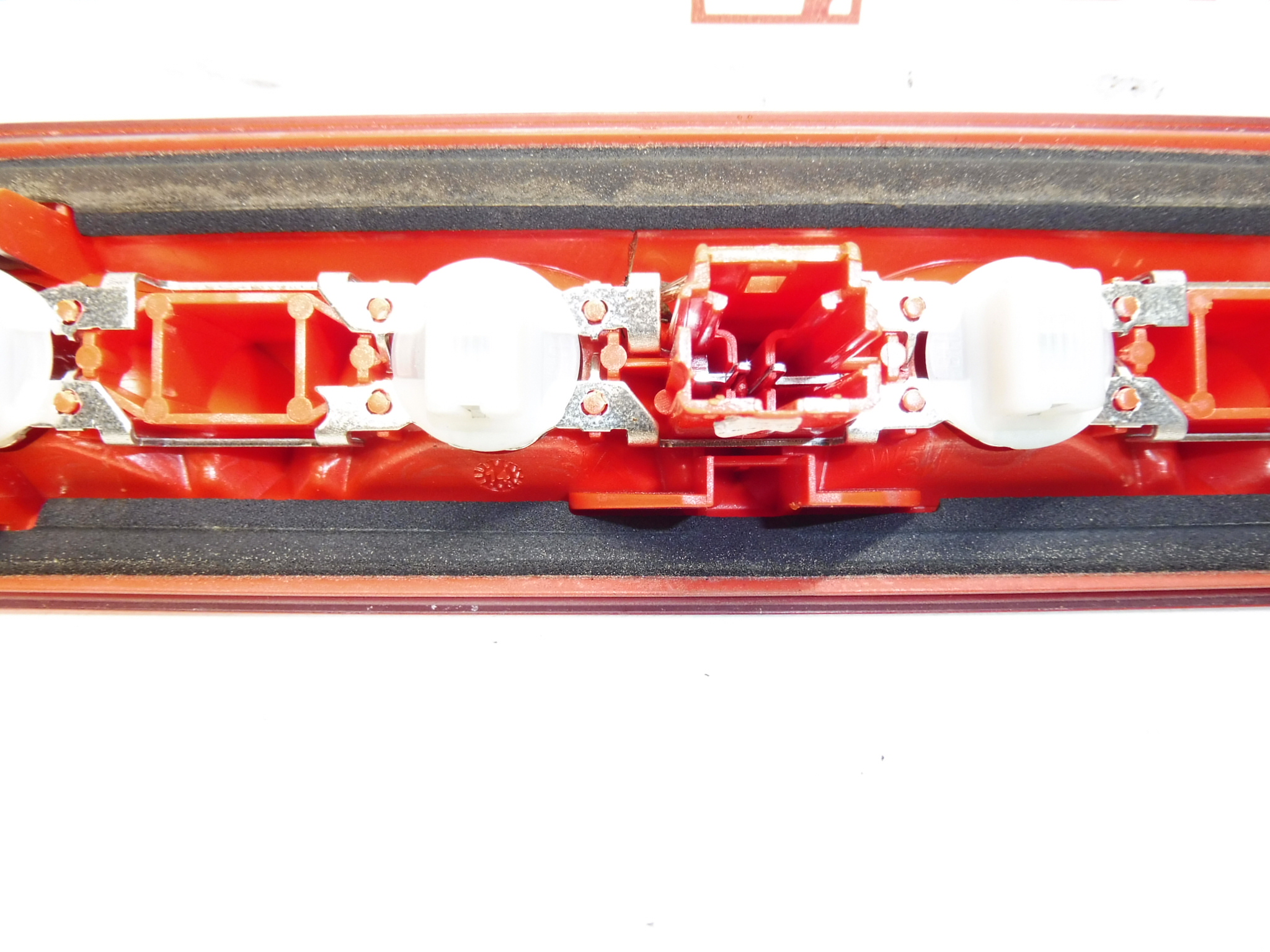 Dritte Bremsleuchte Citroën C3 Picasso 6351GK