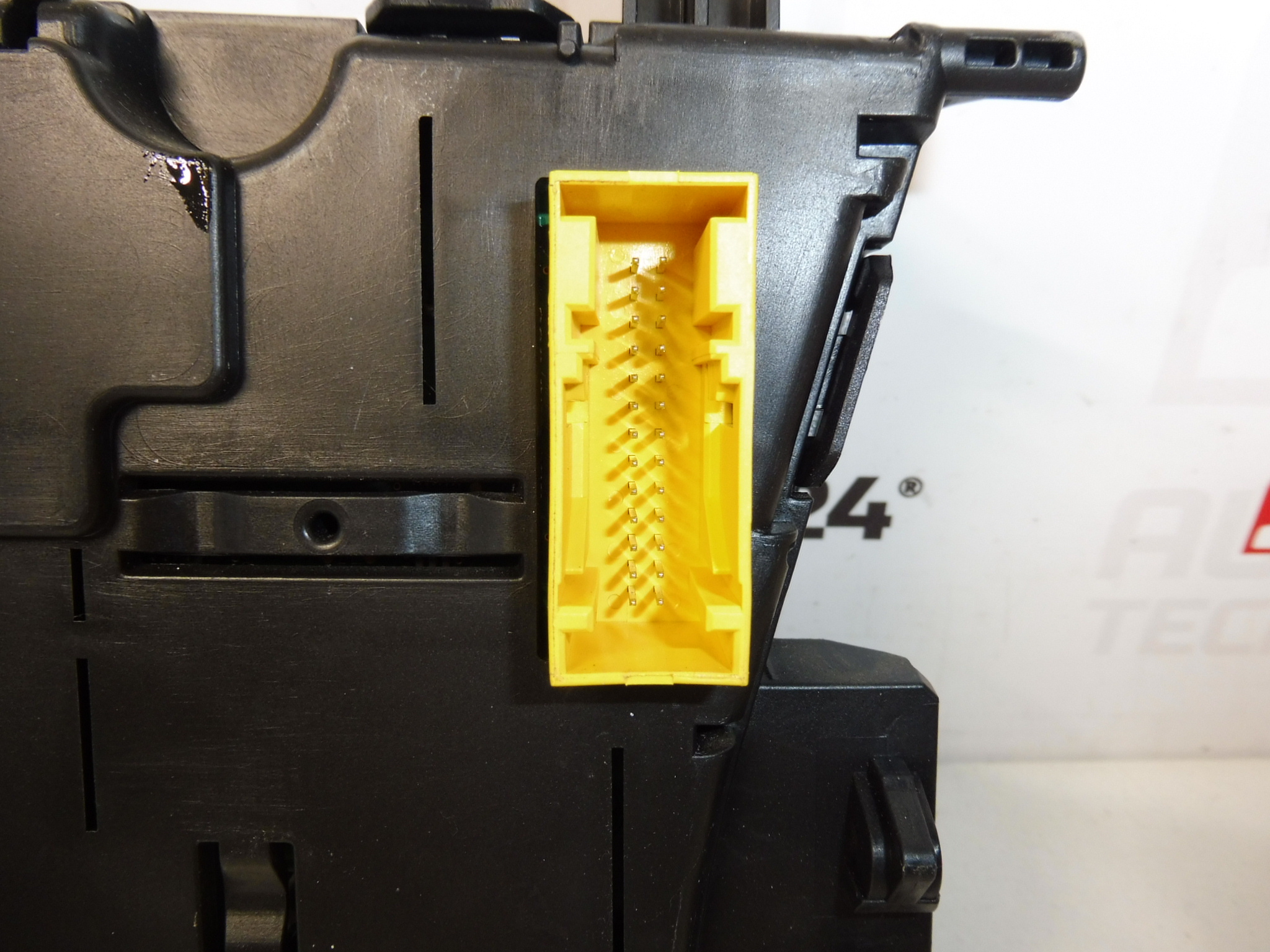 Tachometer Citroën C4 Picasso 300.000 km 9663755980-D-00 6103T9