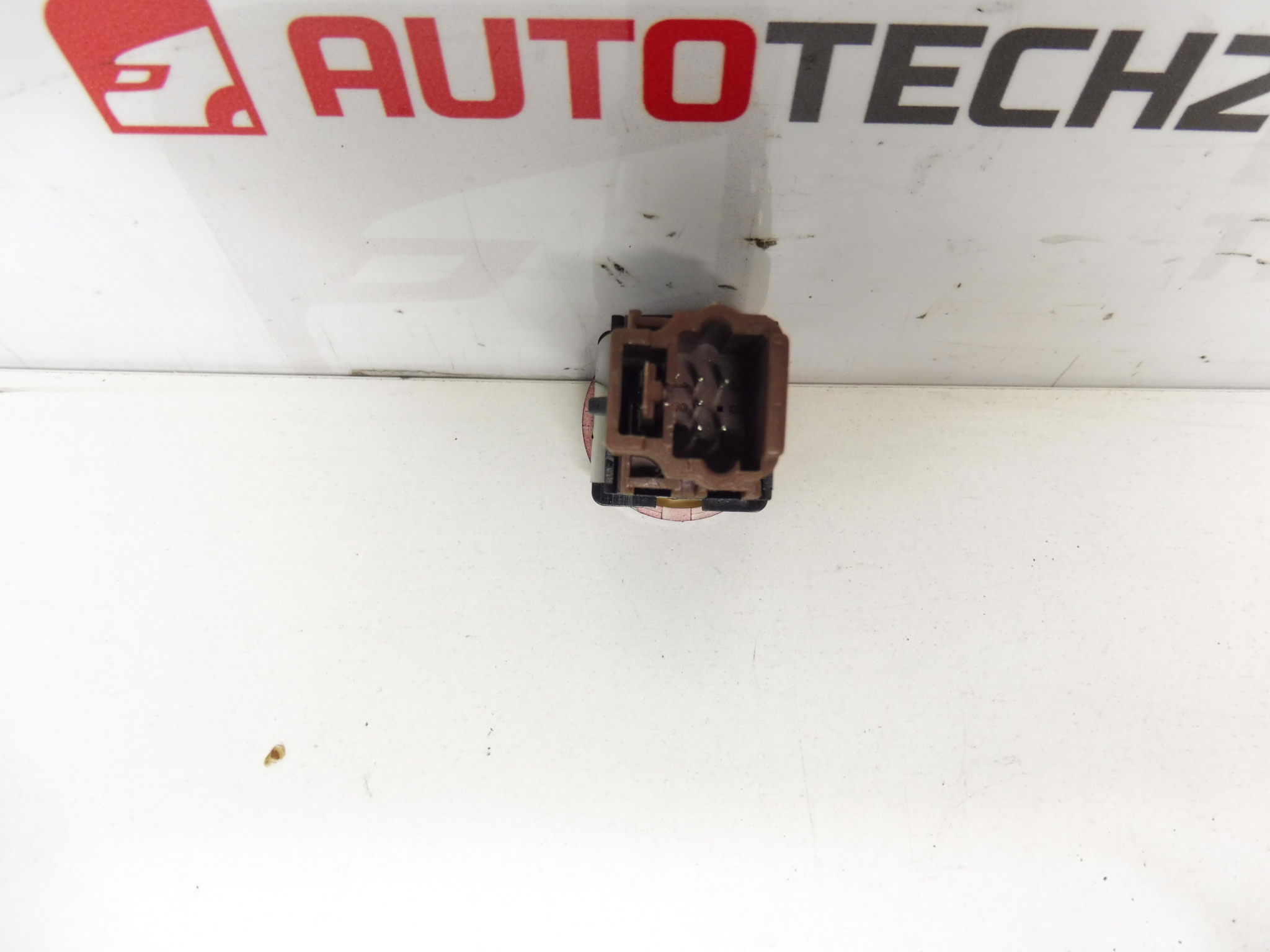 Citroën Xsara Warnblinklichtsteuergerät 655496