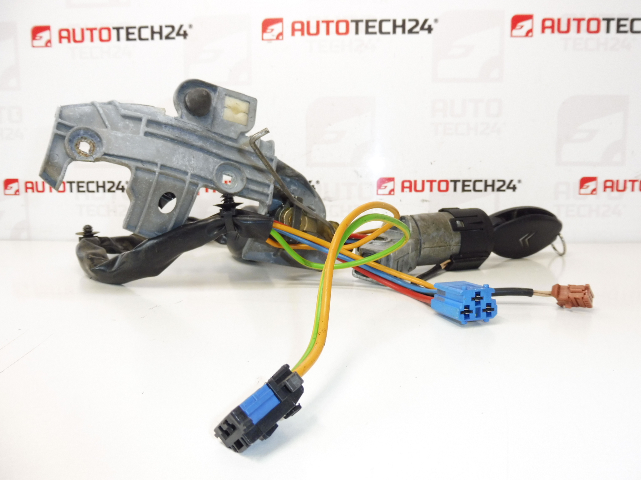 Satz Schlösser + 2 Schlüssel Citroën C5 01-07 4162Z0 4162CE