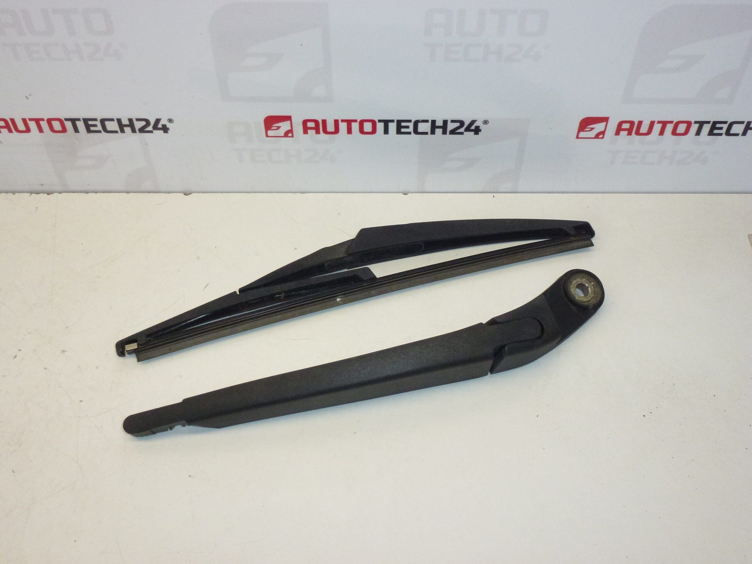 Heckwischerarm Citroën Peugeot 6429EV