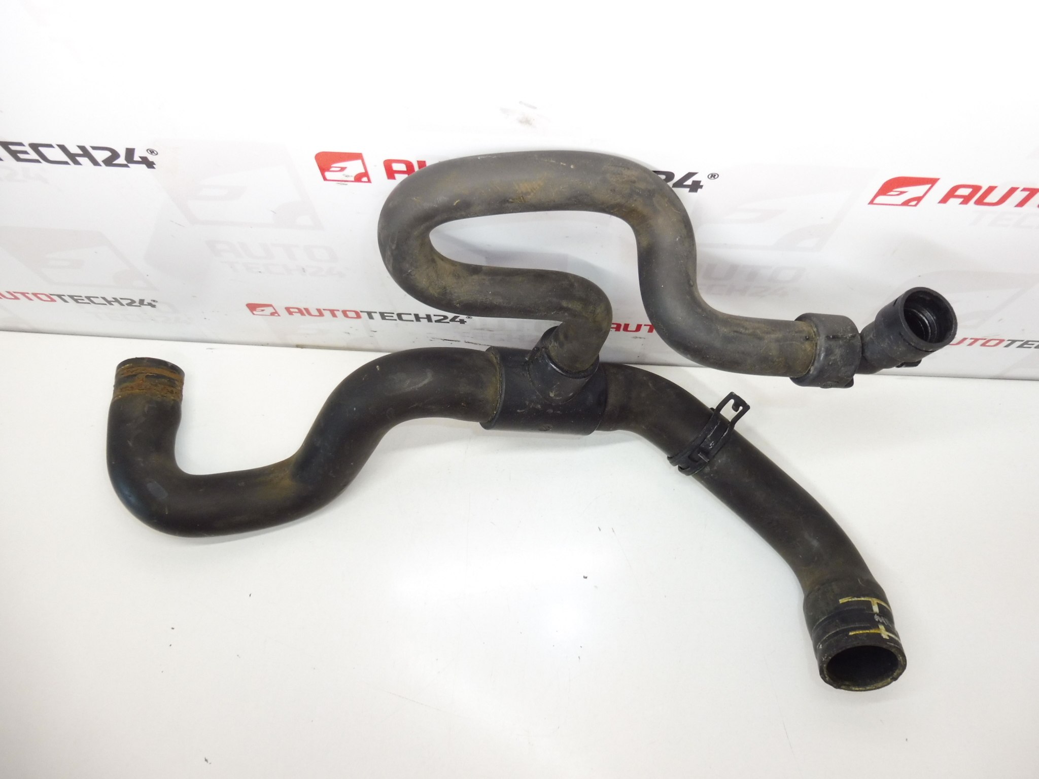 Wasserschlauch Citroën Peugeot 2.0 HDI 1351HW