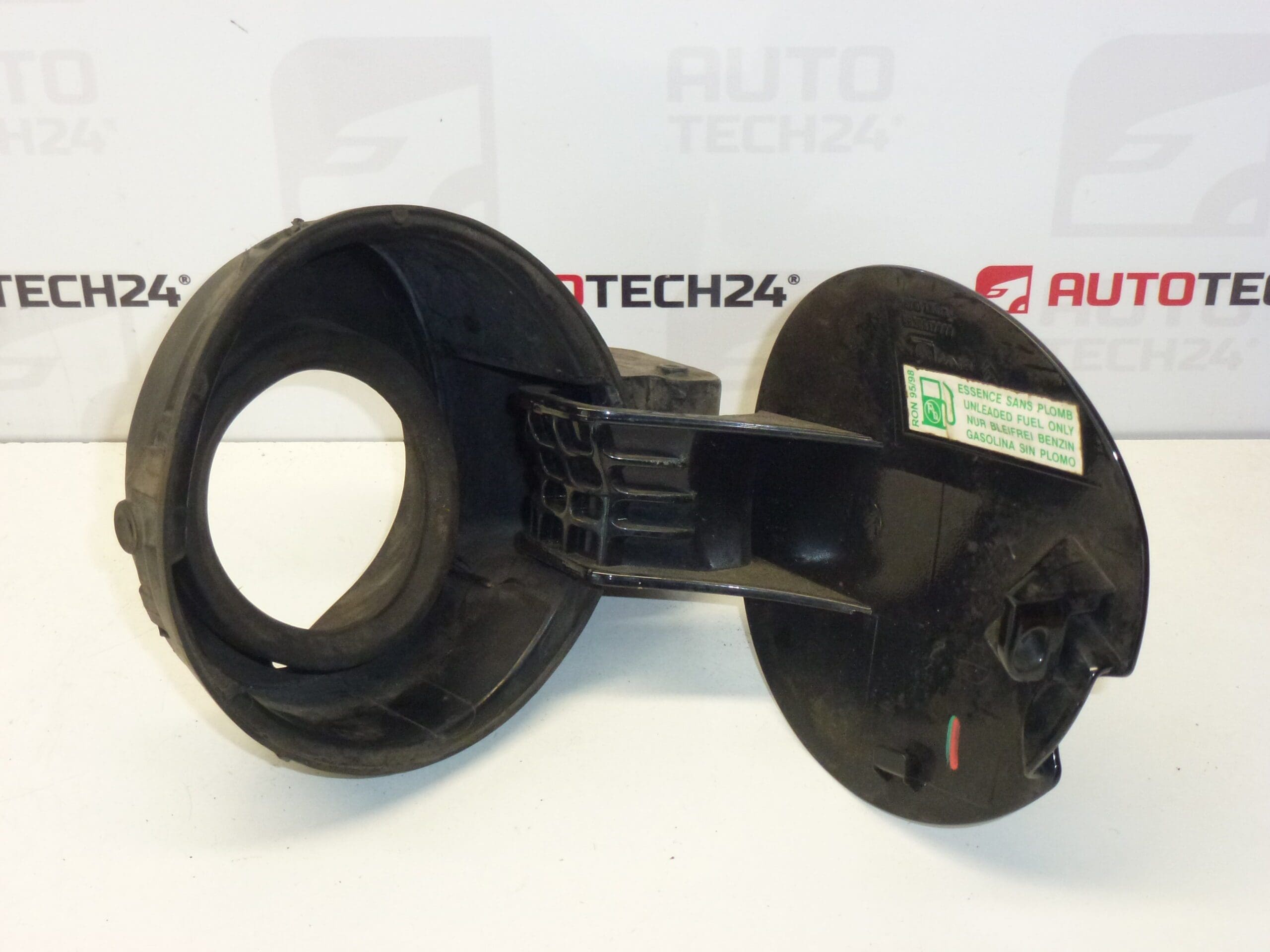 Tankdeckel Citroën C4 3 Türen 9650817777 1517C0 EXL