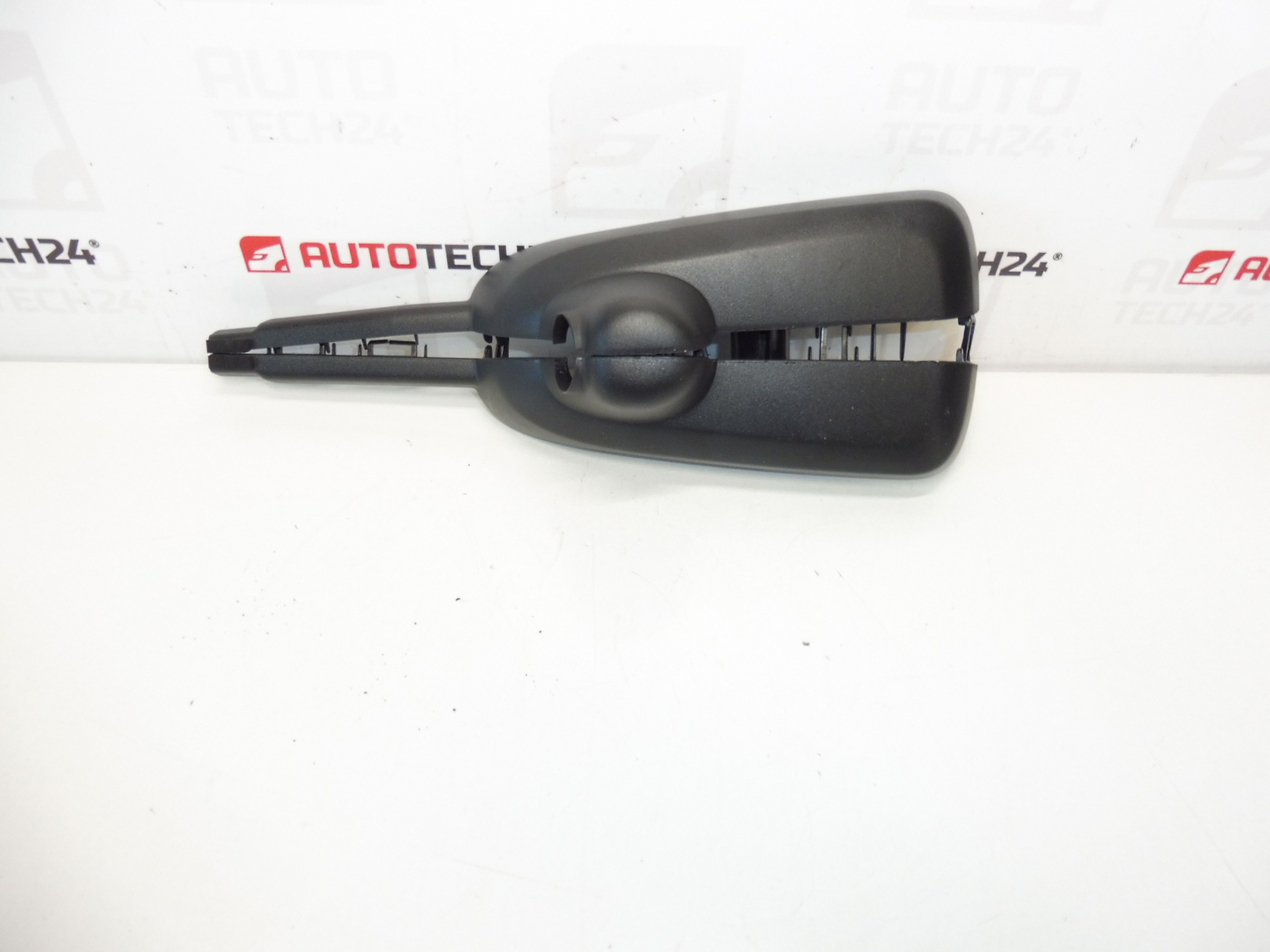 Innenrückspiegelabdeckung Peugeot 3008 und 5008 8153XT 8153XV