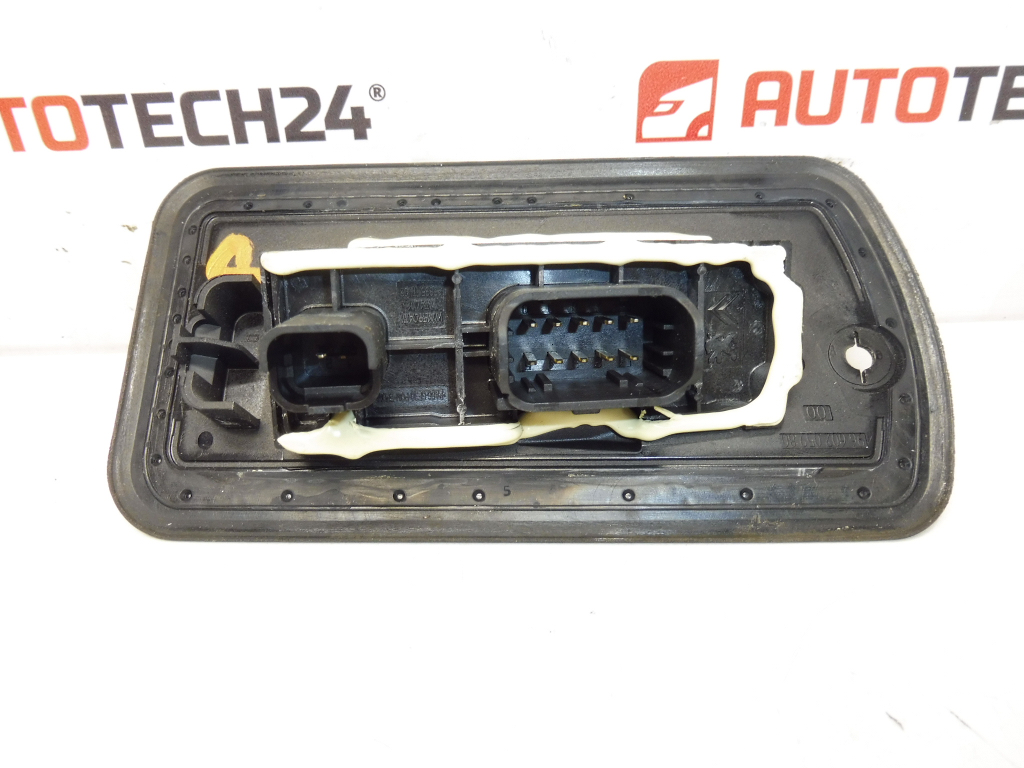 Beweglicher Türschalter Beifahrer Peugeot 1007 9660205980 6366A5
