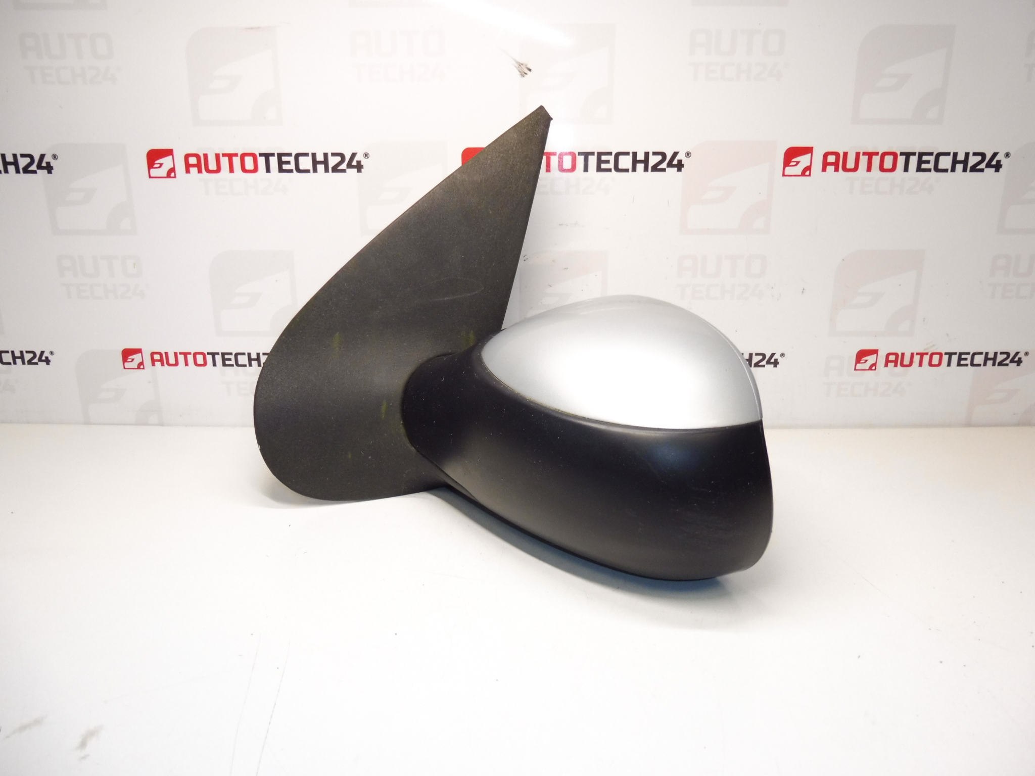 Linker elektrischer Spiegel EZRC Peugeot 206 96480953XT 8149KQ