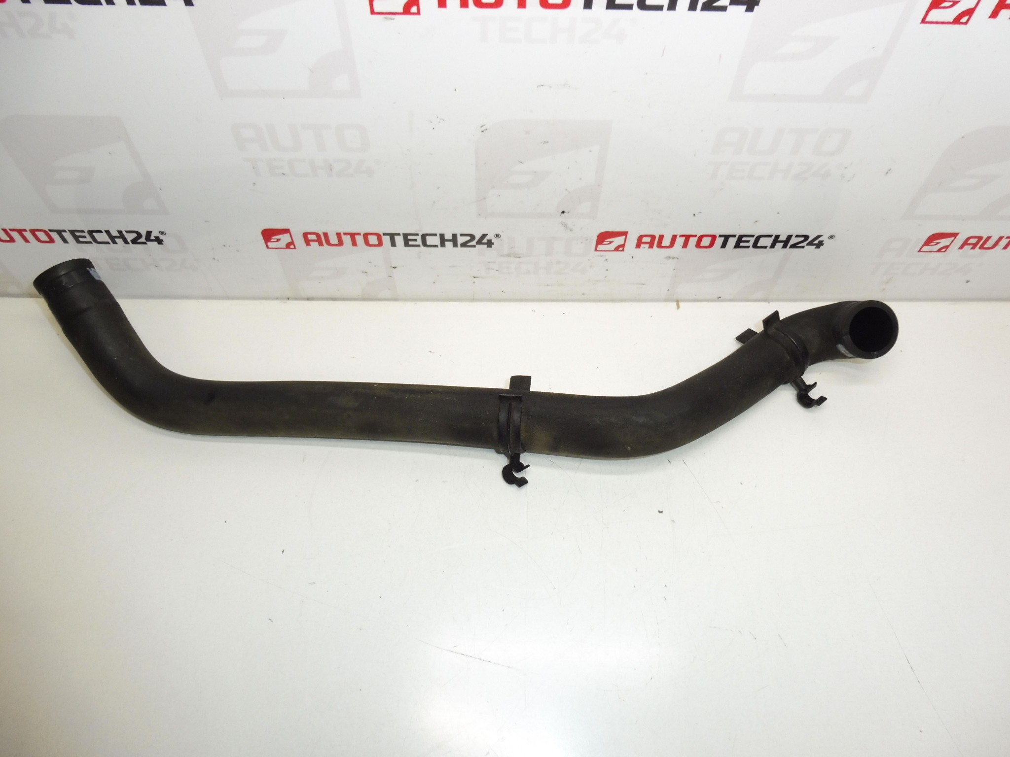 Citroën Peugeot 2.2 HDI 1180K2 Öldampfanschluss