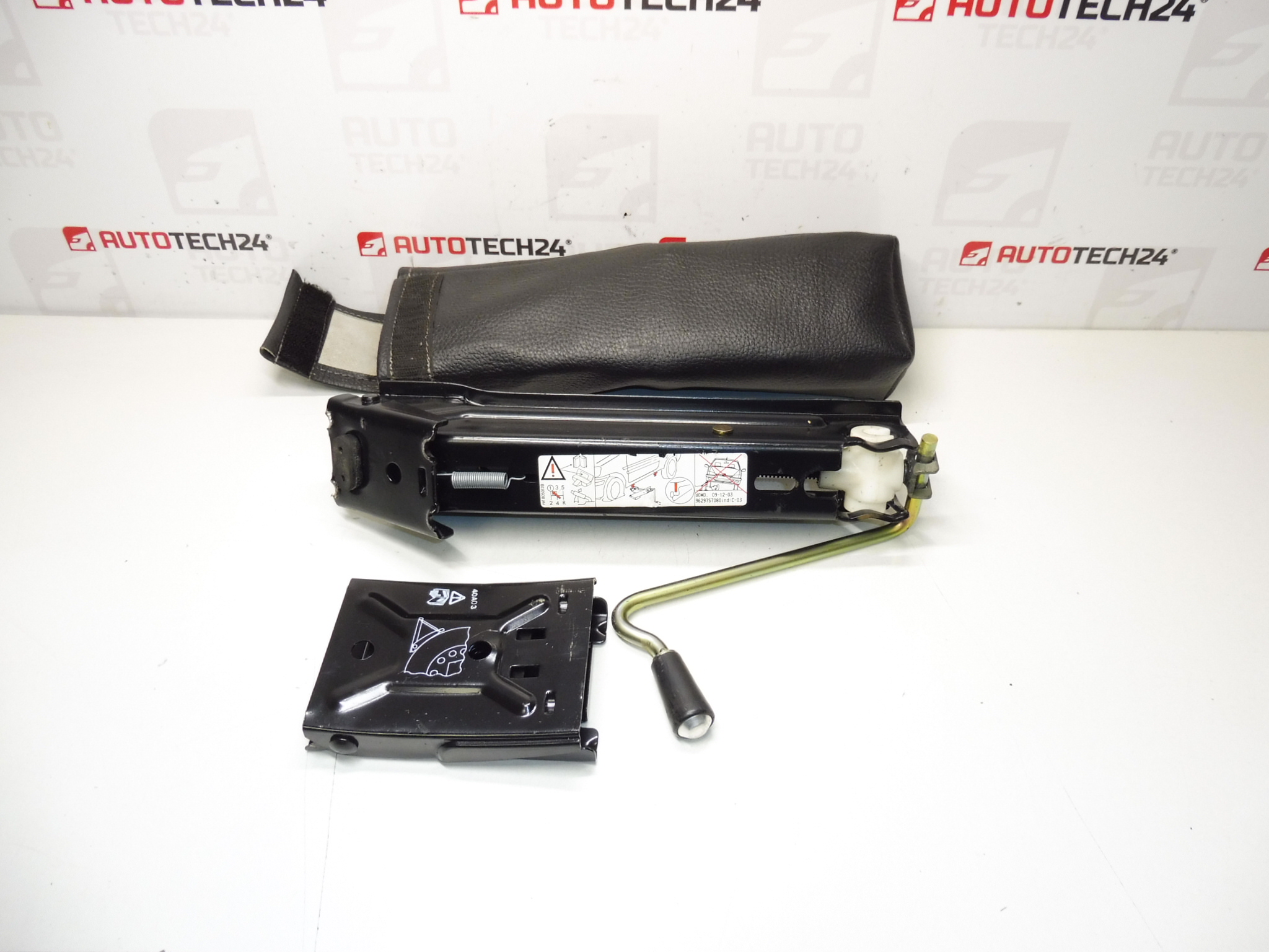 Werkzeugschlüssel, Abschleppöse Peugeot 206 CC 670150 672585 671734