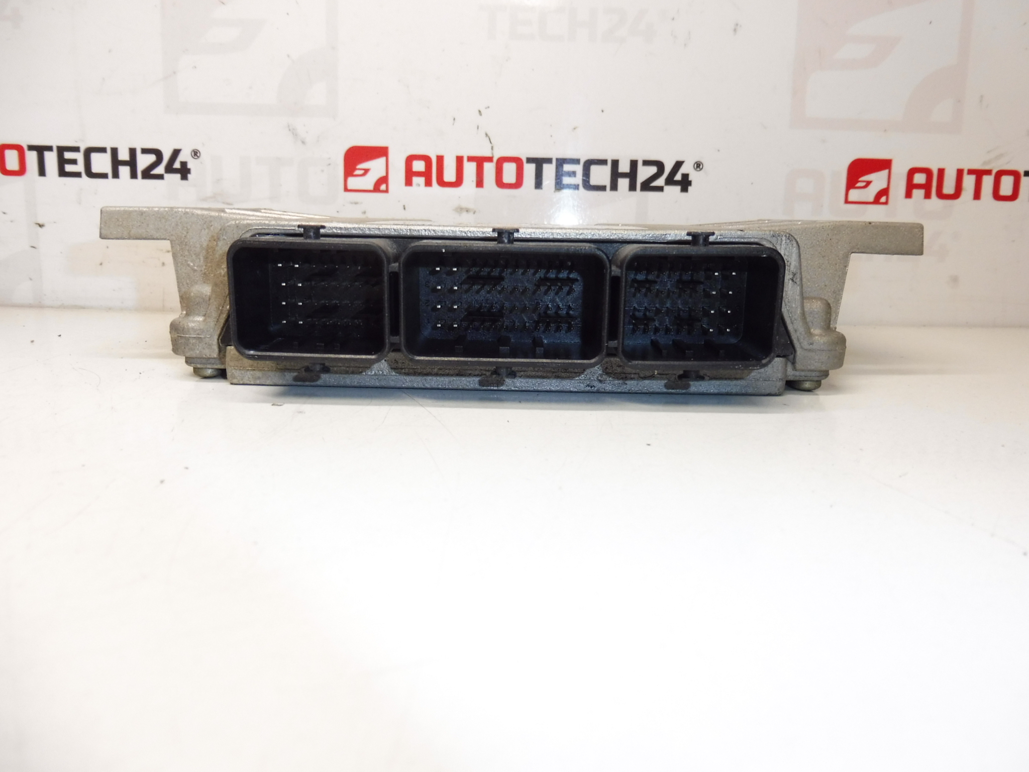 Steuergerät IAW 6LP2.05 9653979480 9657429380