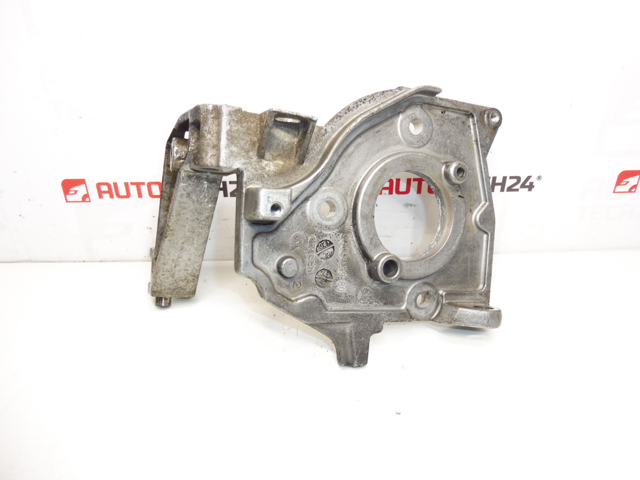 Injektionspumpenhalter 1.4 HDI 16V 8HY 9643421980 192654