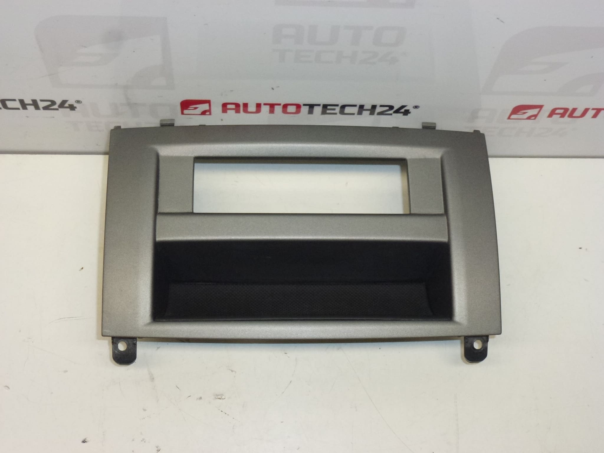 Peugeot 407 Radiodisplayrahmen 96577887 77 8265S9