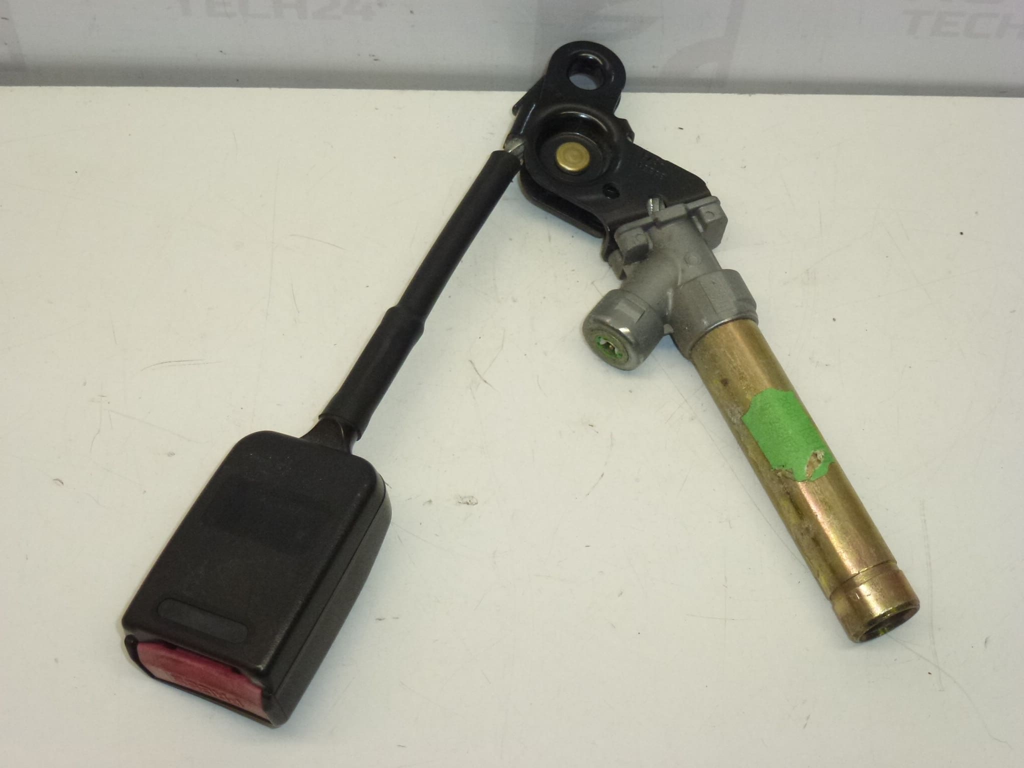 Peugeot 406 Gurtschloss vorne links 96233059XX 8972S1