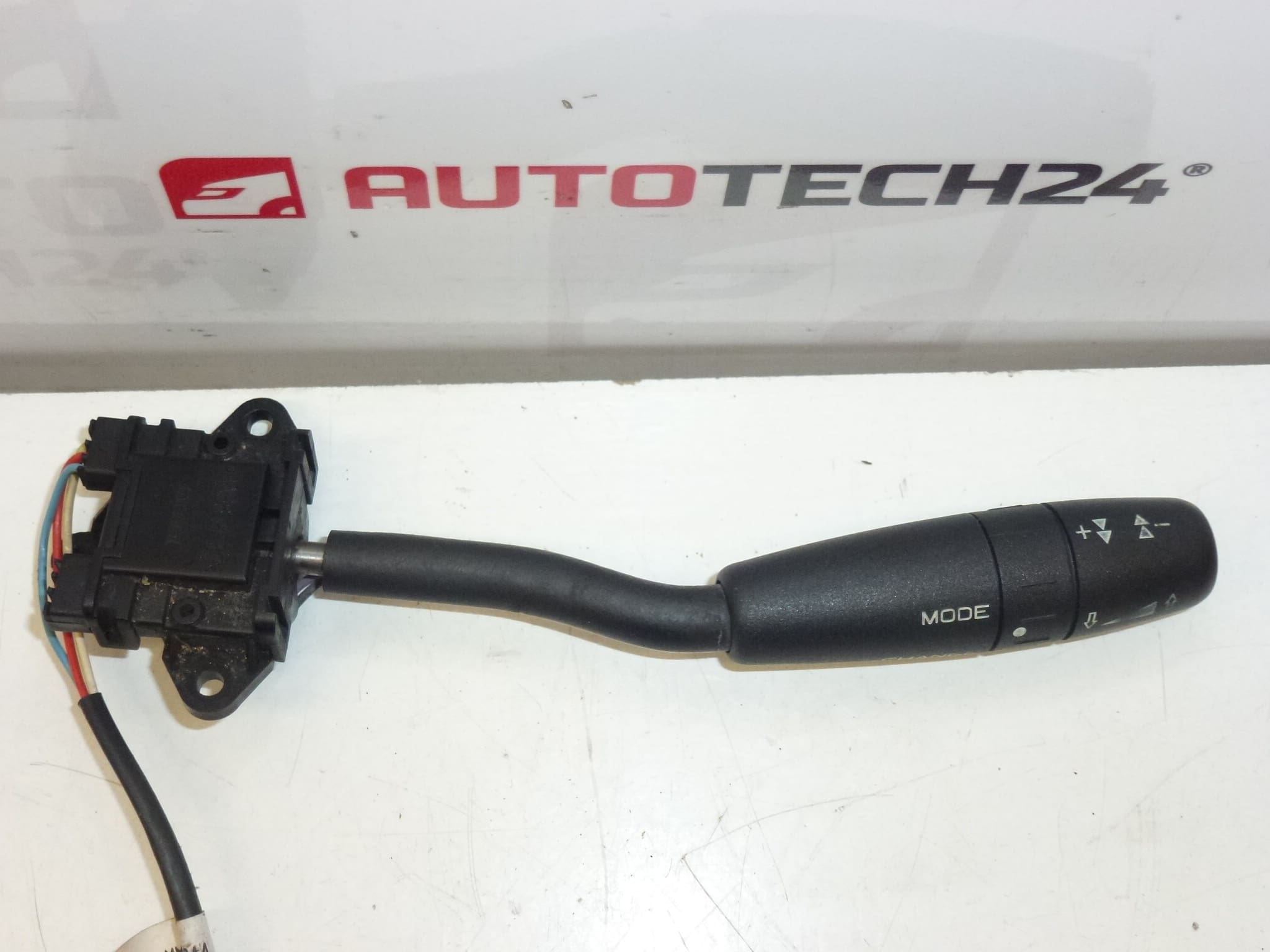 Citroën Peugeot 96343806ZL 6239J9 Radio Fahrer