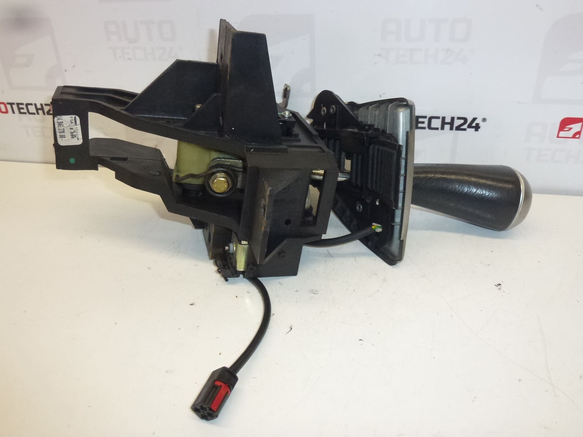 Automatikgetriebe Citroën Peugeot 1494637080 2400V4