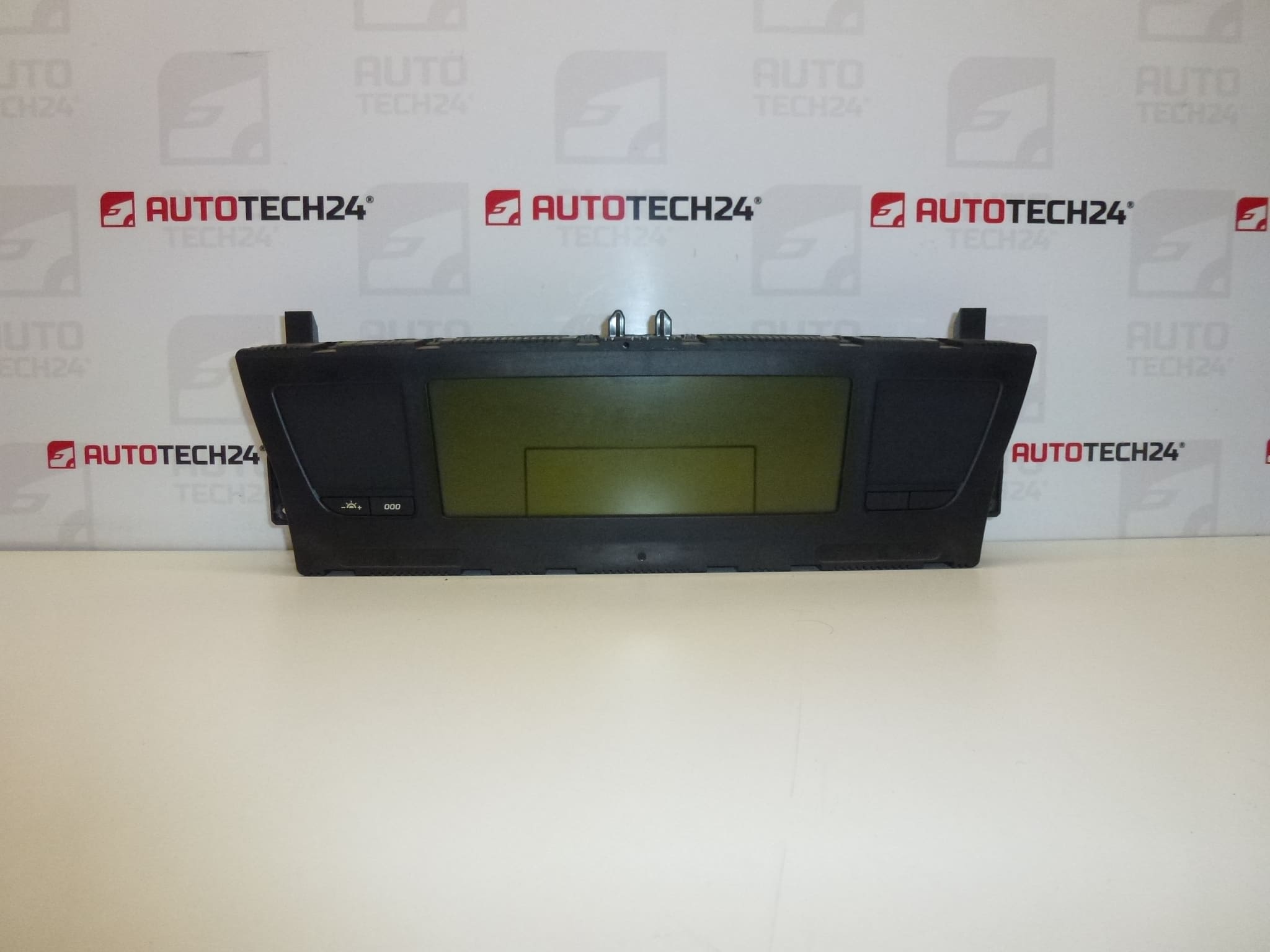 Tacho Citroën C4 Picasso Laufleistung 205.000 km 9666704380 -A-00 6103KV