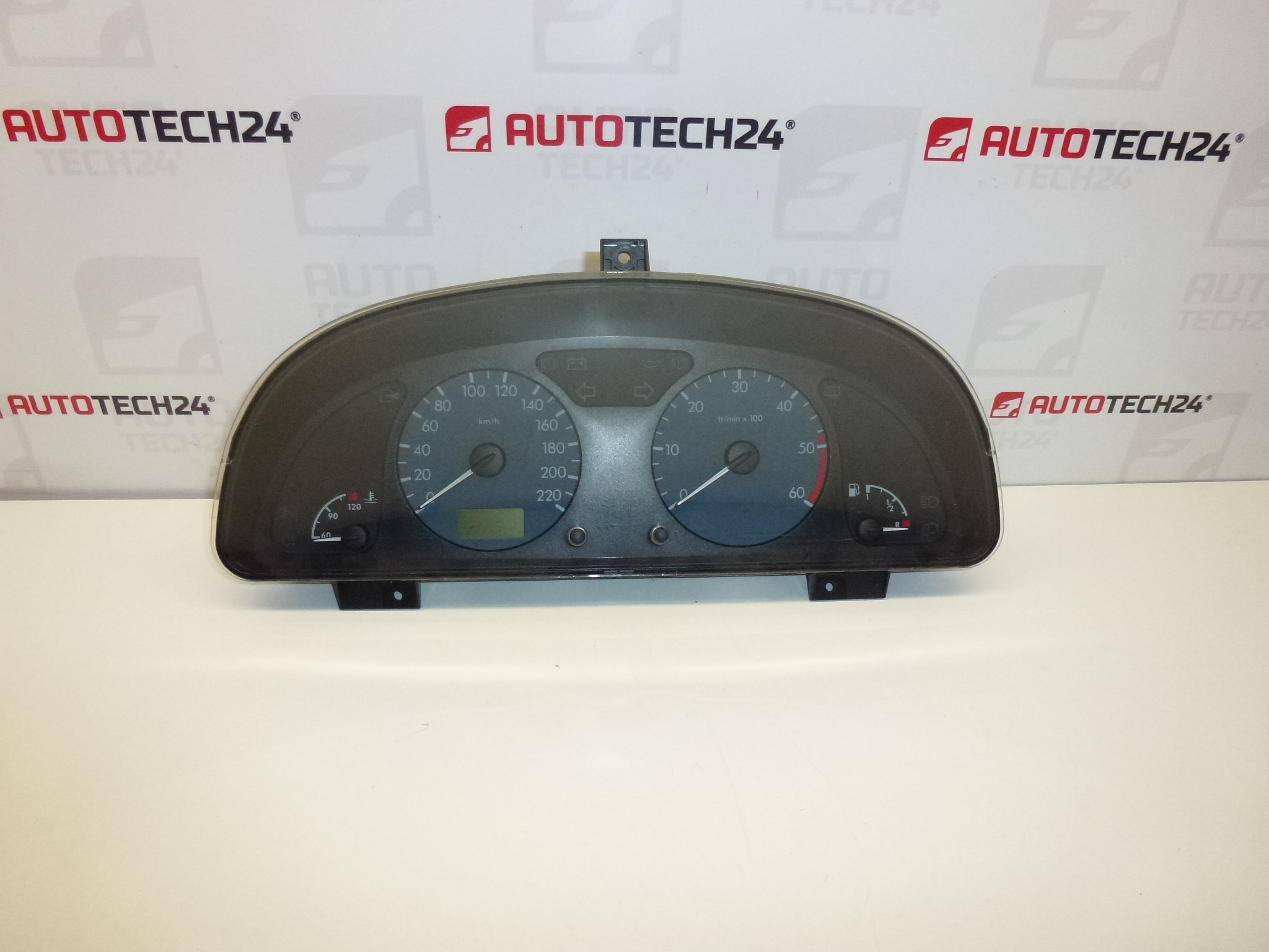 Tacho mit Alarm 212.000 km Citroën Xsara Sagem 9645744580 6104SJ