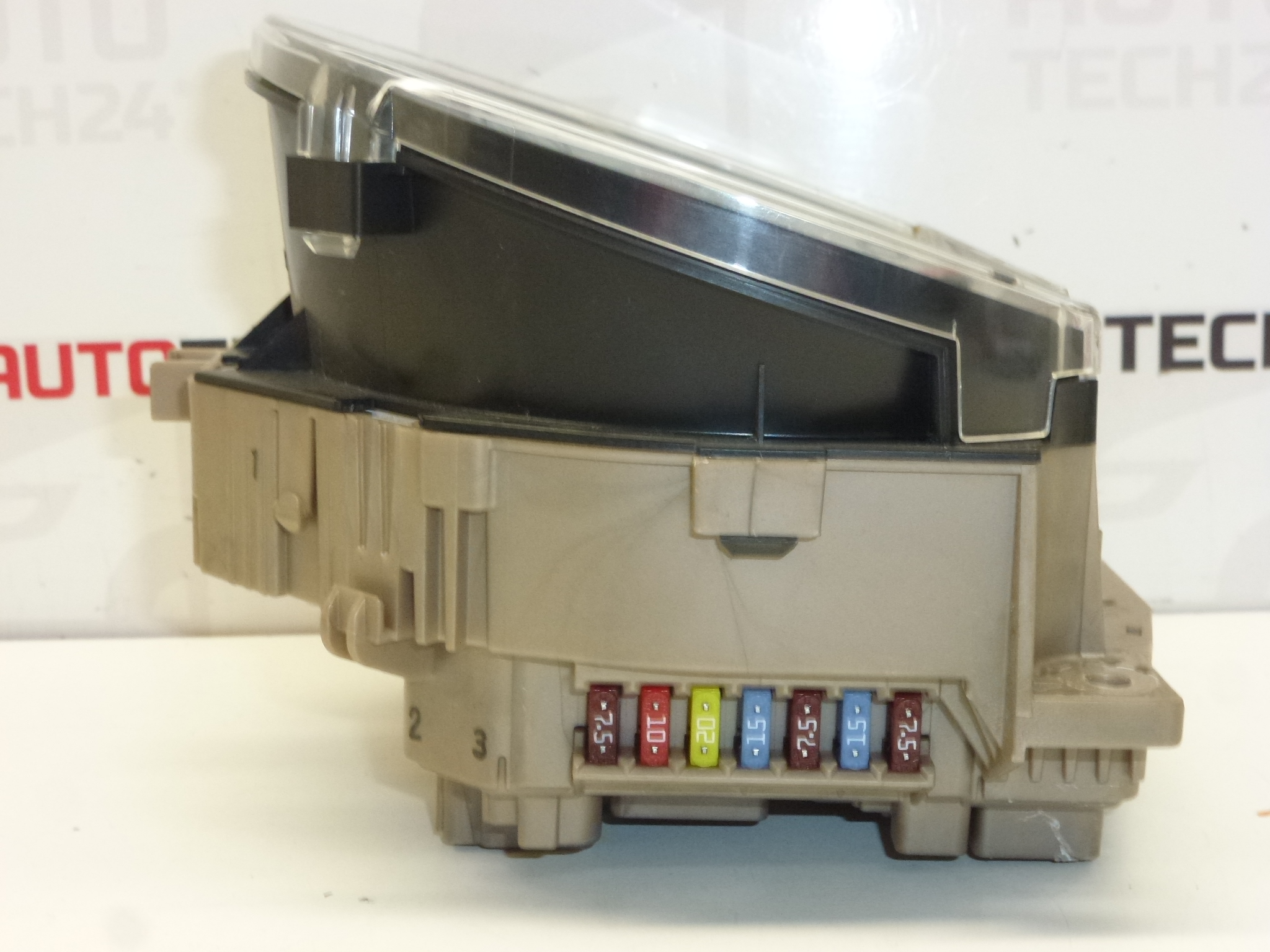 Tacho Citroën C1 Peugeot 107 106000 km 83800-0H142 6106QR