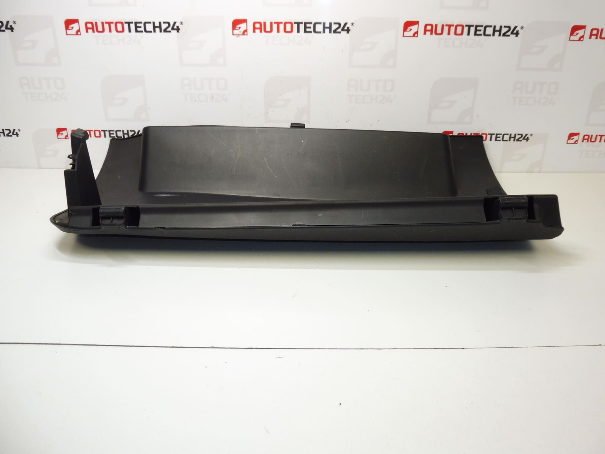 Ablagefach Citroën C4 Picasso 8218FG – Bild 2