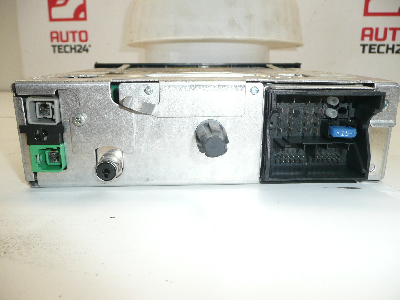 Peugeot 307 RT3-N3 96590499XT 6560RQ Autoradio