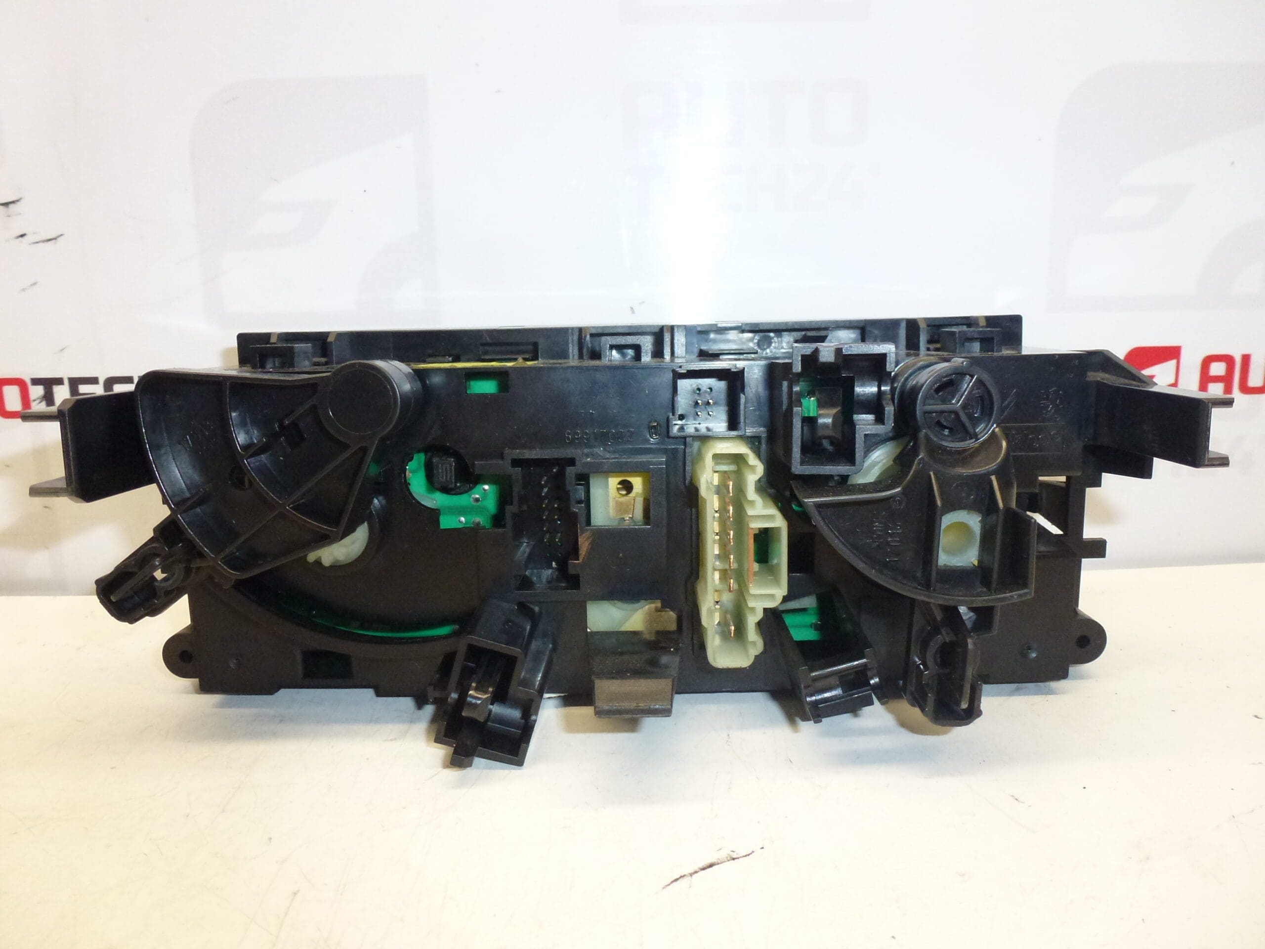 Bedienung Heizung Klimaanlage Peugeot 207 N1082250 N108225D 6452Q7 – Bild 2
