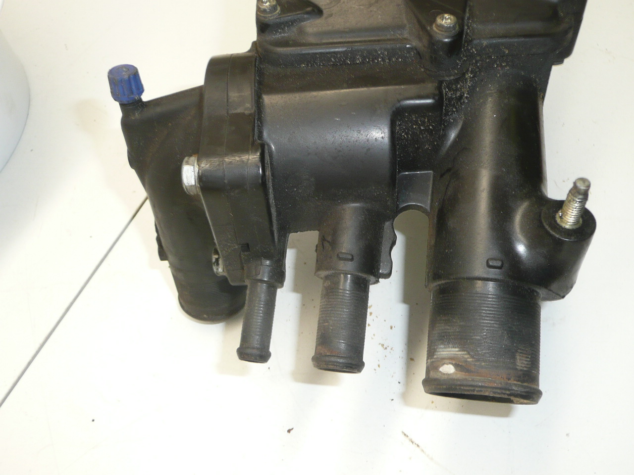 Thermostatgehäuse Citroën Peugeot 2.0 HDI 9643212280 1336W7