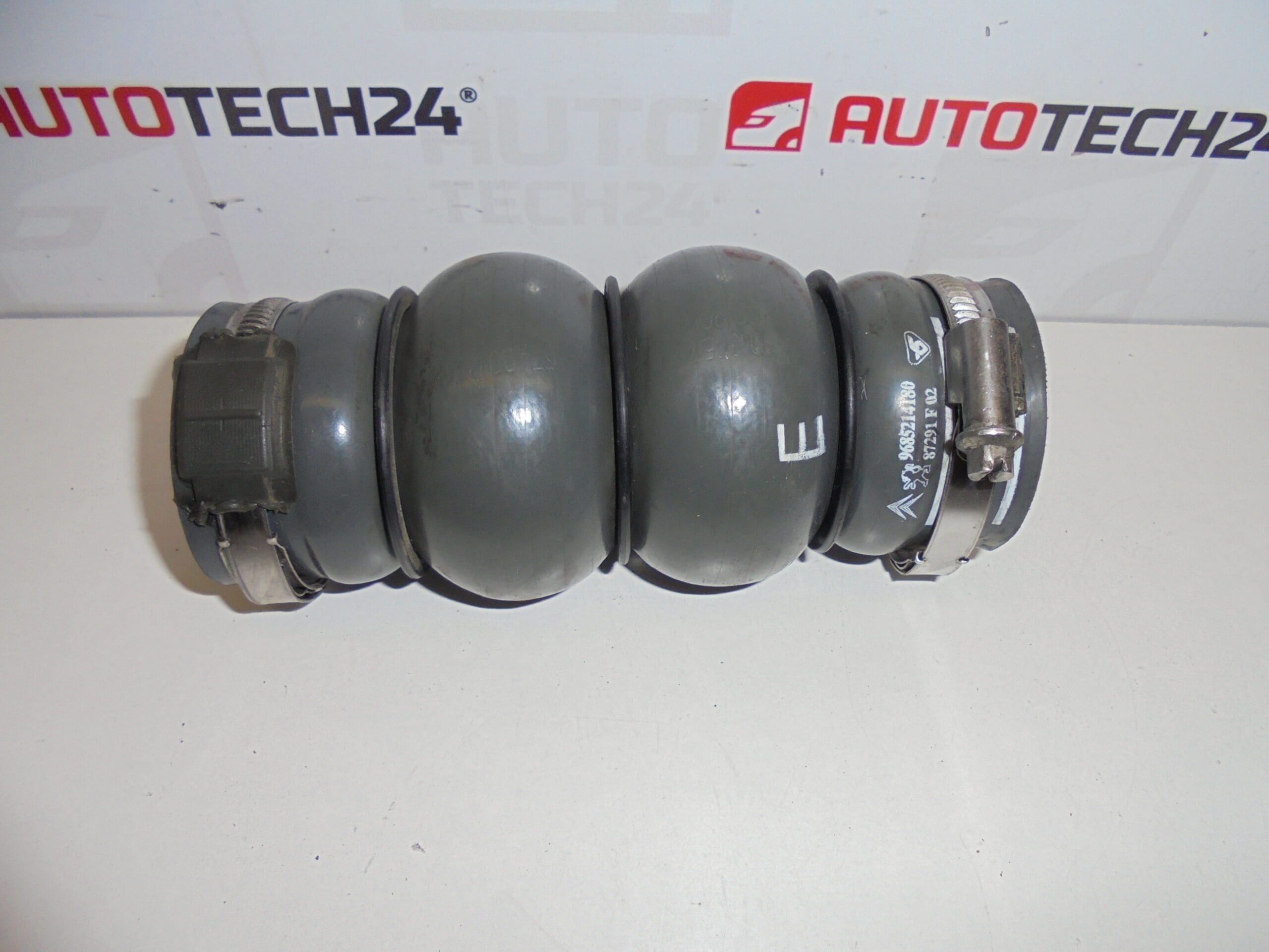 Turboschlauch 1.6 HDI Citroën Peugeot 9685214180 0382LW – Bild 2