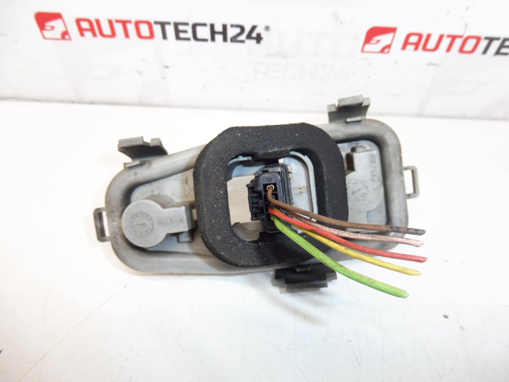 Halter für rechte Rückleuchte Kotflügel Citroën C4 Picasso 9653547480 6351CA – Bild 2