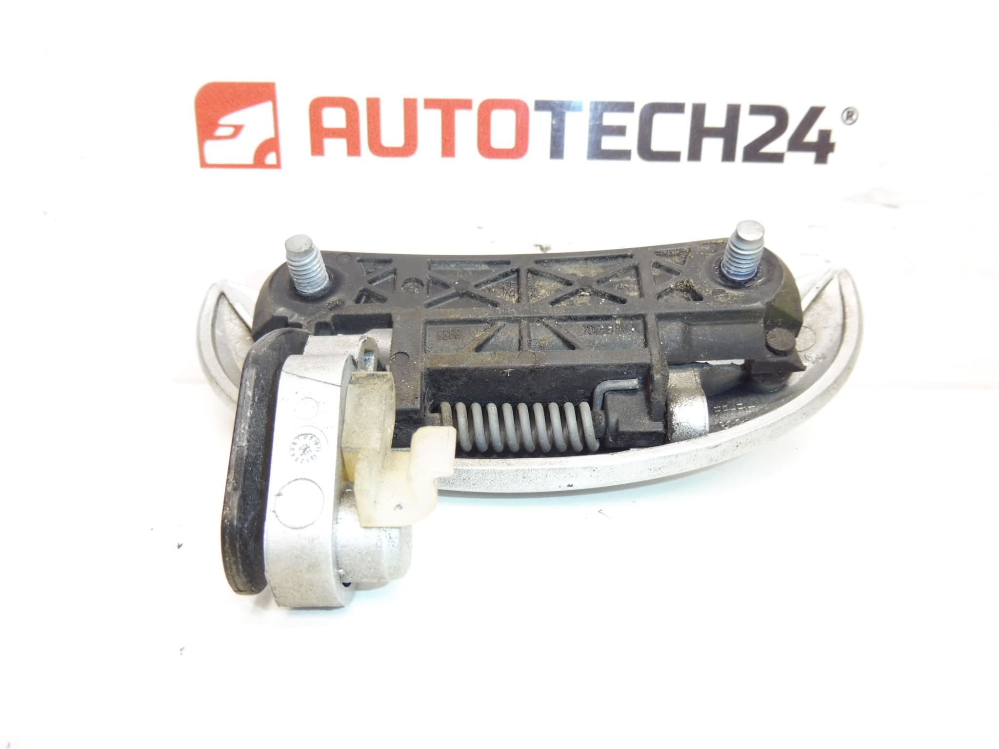 Türgriff für die rechten Vordertüren KTB Citroën C1 Peugeot 107 9101AH – Bild 2