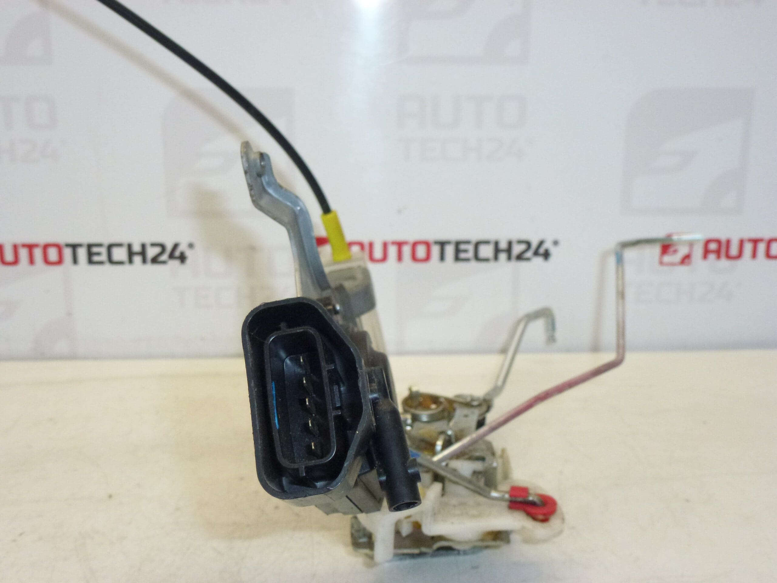 Linkes Türschloss Citroën C1 Peugeot 107 9135T4 – Bild 2