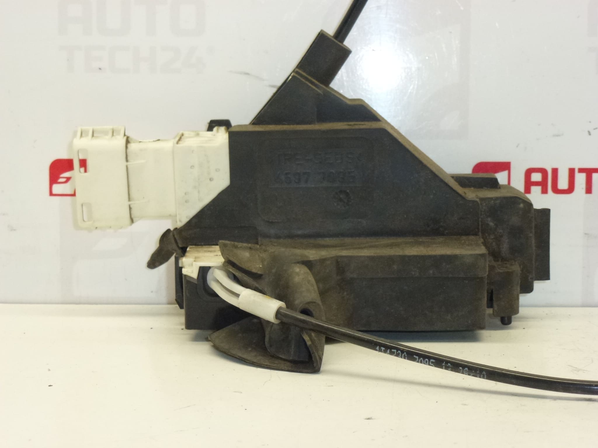 Elektrisches Türschloss Links Peugeot 407 9686691980 9137Q7 – Bild 2