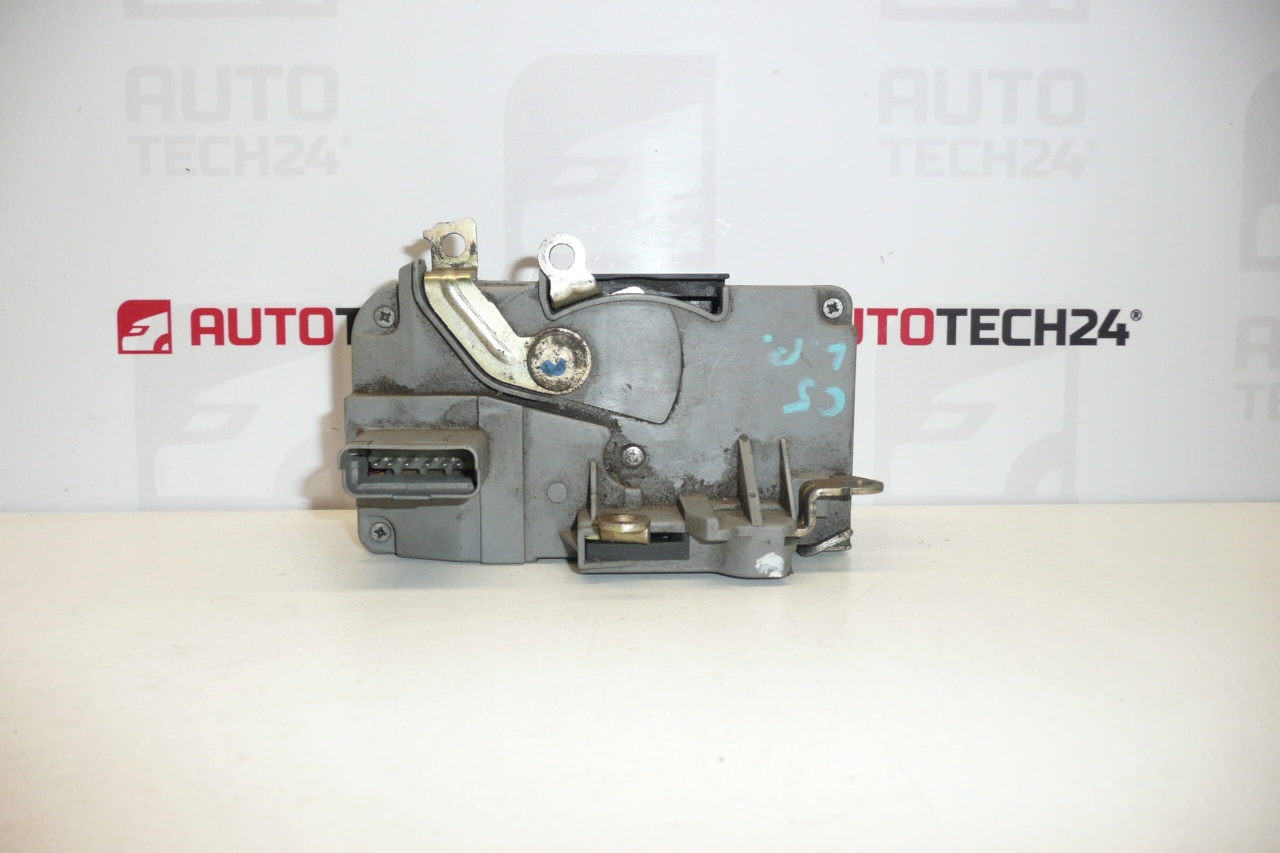 Türschloss vorne links Citroën C5 I und II 9135J1 – Bild 2