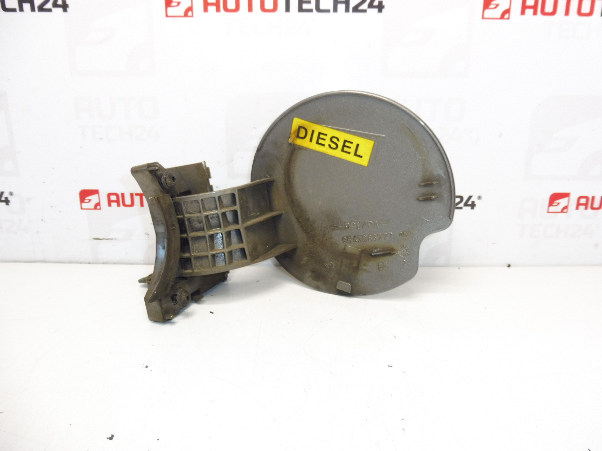 Tankdeckel Peugeot 307 9643083777 KDA