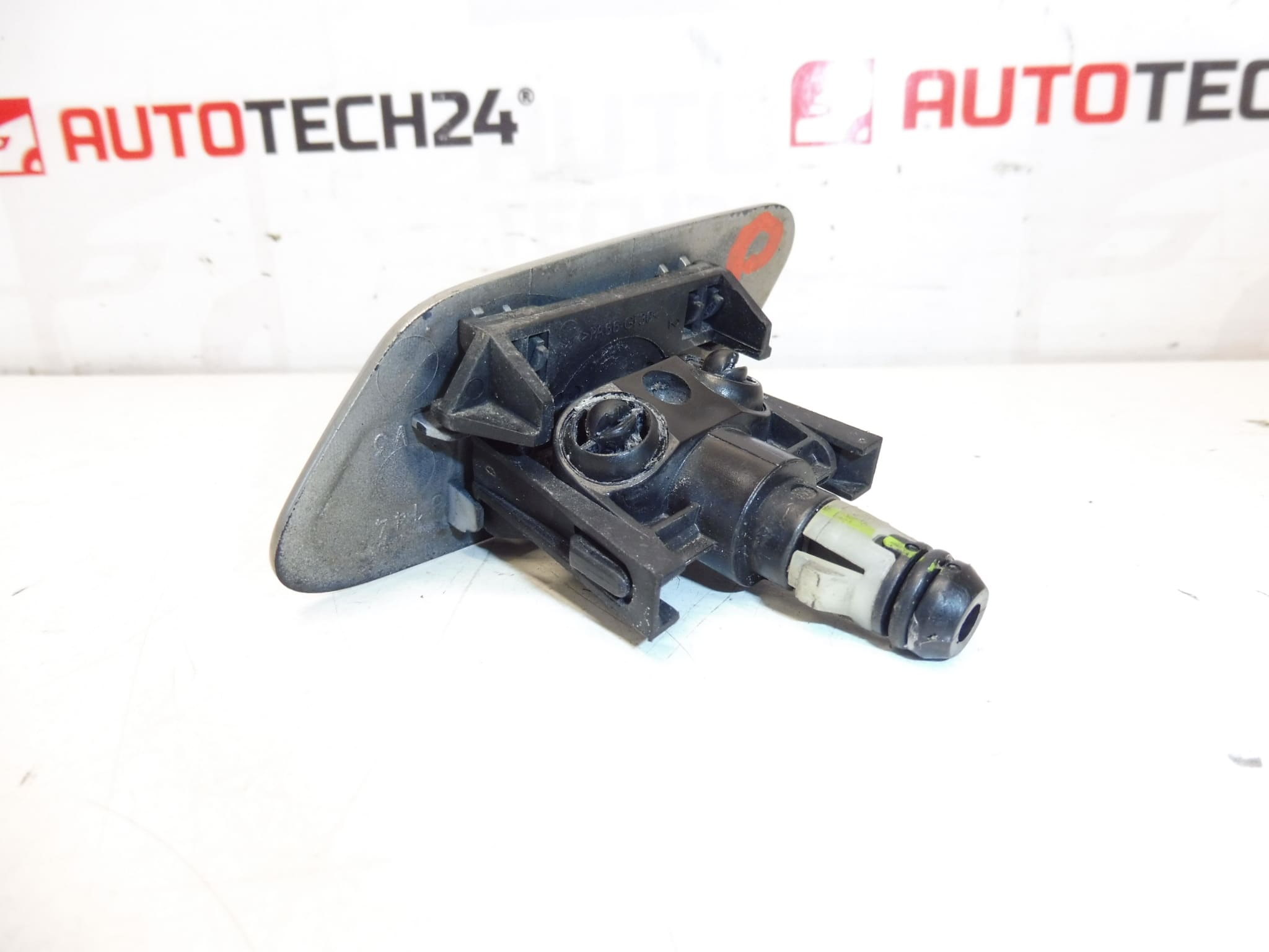 Sprühdüse mit Abdeckung für rechtes Licht KDD Citroën C8 6438K3 6438K7 – Bild 2